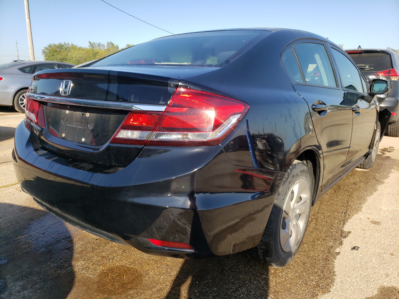 Photo 4 from auction – 2013 HONDA CIVIC LX with VIN 19XFB2F55DE219519