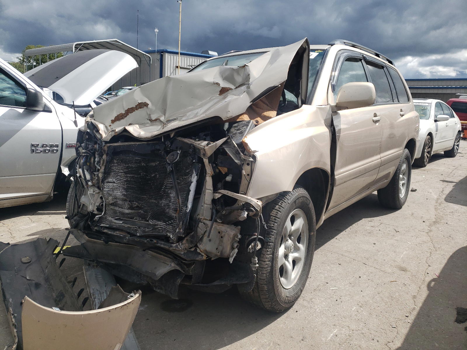 Photo 2 from auction – 2007 TOYOTA HIGHLANDER with VIN JTEGD21A170157984
