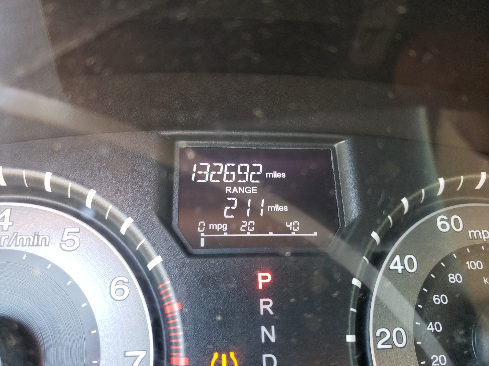 Photo 8 from auction – 2014 HONDA ODYSSEY LX with VIN 5FNRL5H27EB044152