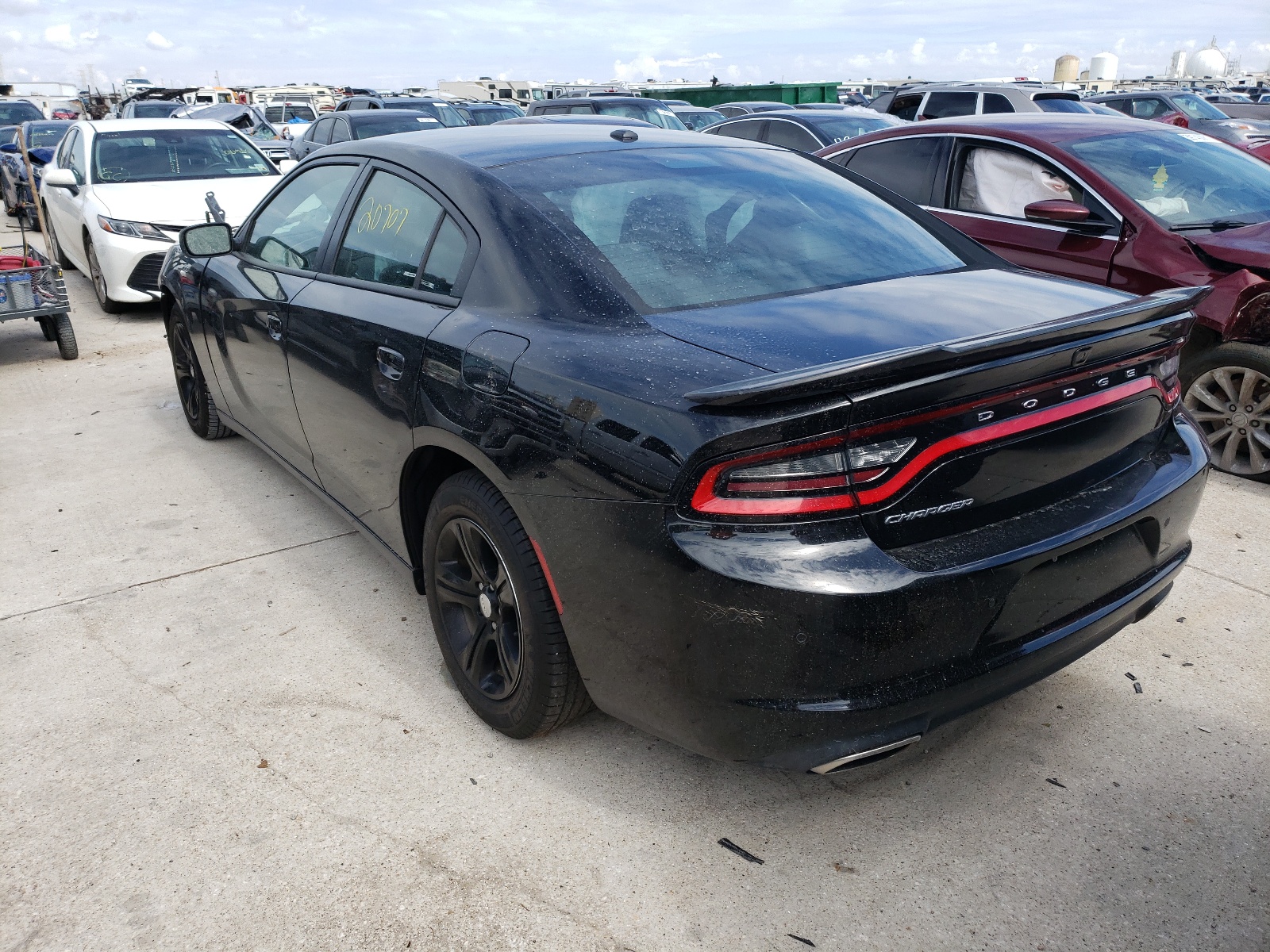 Photo 3 from auction – 2019 DODGE CHARGER SX with VIN 2C3CDXBG2KH743606