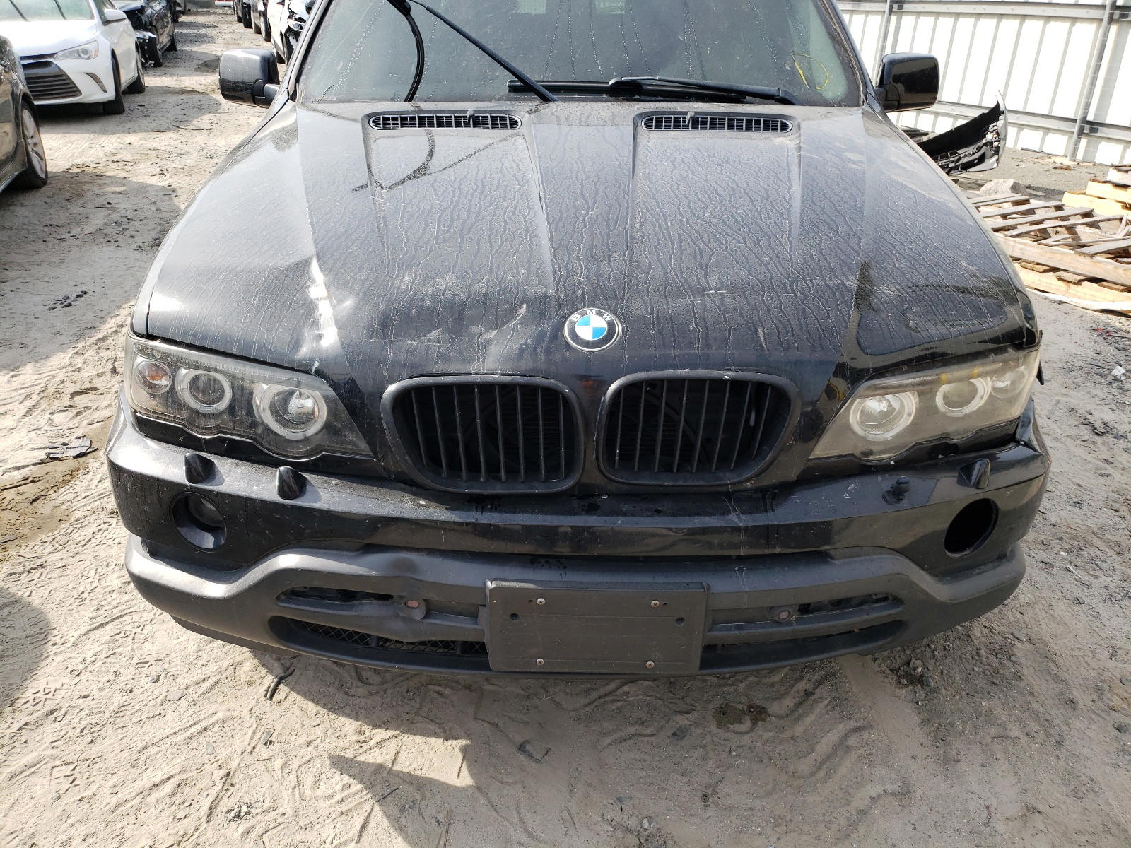 Photo 9 from auction – 2002 BMW X5 3.0I with VIN 5UXFA53582LP46580