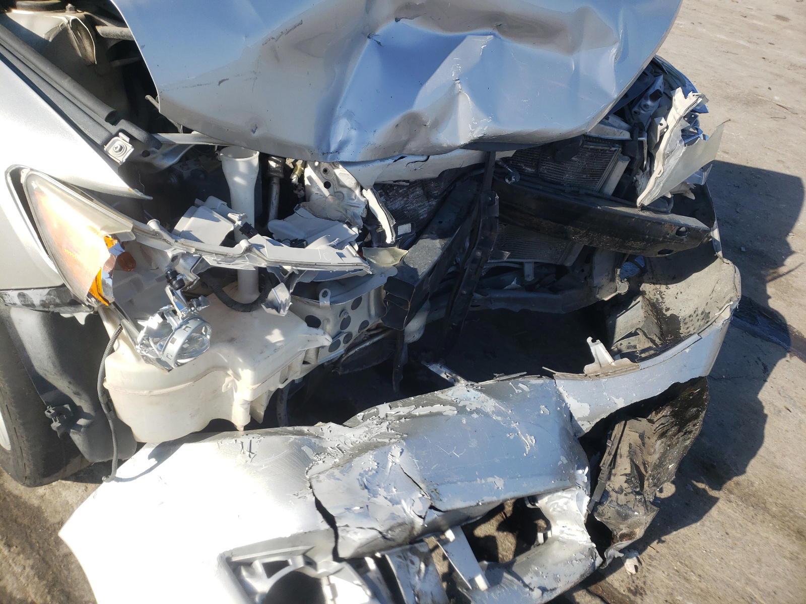 Photo 9 from auction – 2012 TOYOTA CAMRY BASE with VIN 4T1BF1FK5CU601774