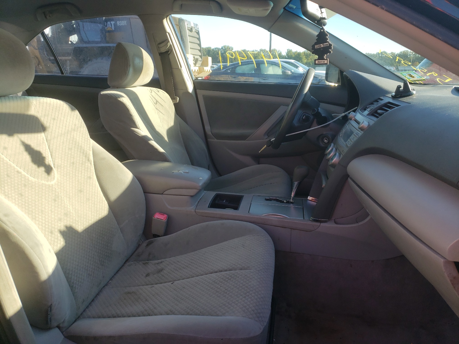 Photo 5 from auction – 2007 TOYOTA CAMRY CE with VIN JTNBE46K473020170