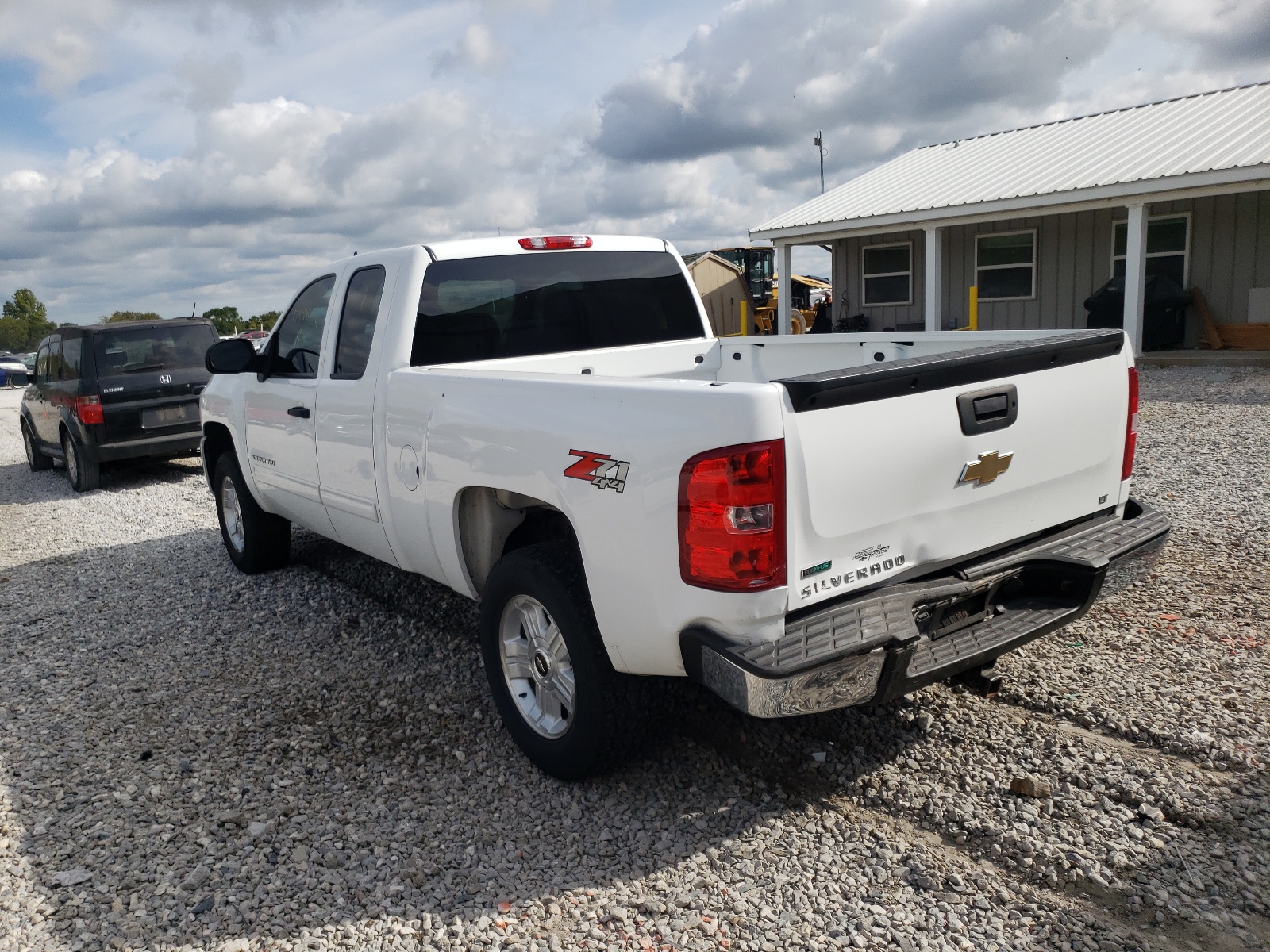 Zdjęcie 3 z aukcji – 2011 CHEVROLET SILVERADO z VIN 1GCRKSE33BZ460185