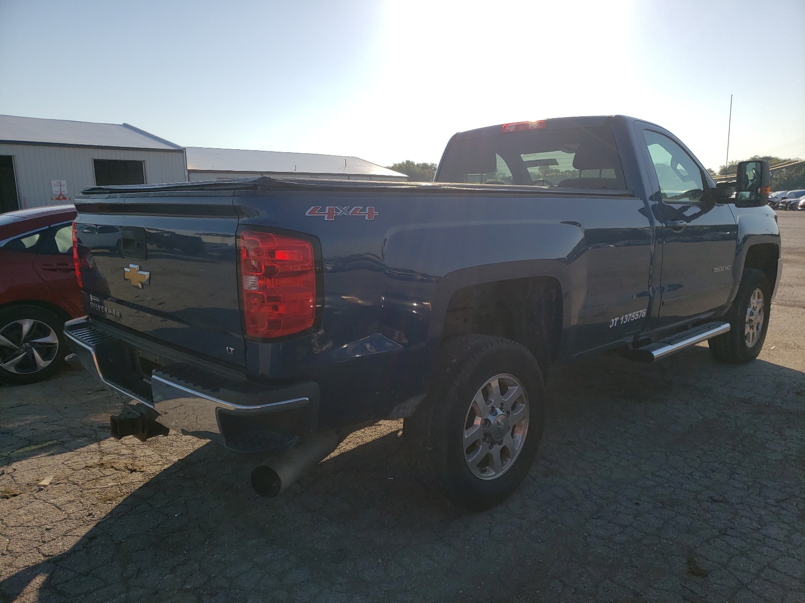 Photo 4 from auction – 2015 CHEVROLET SILVERADO with VIN 1GC3KZC8XFZ536164