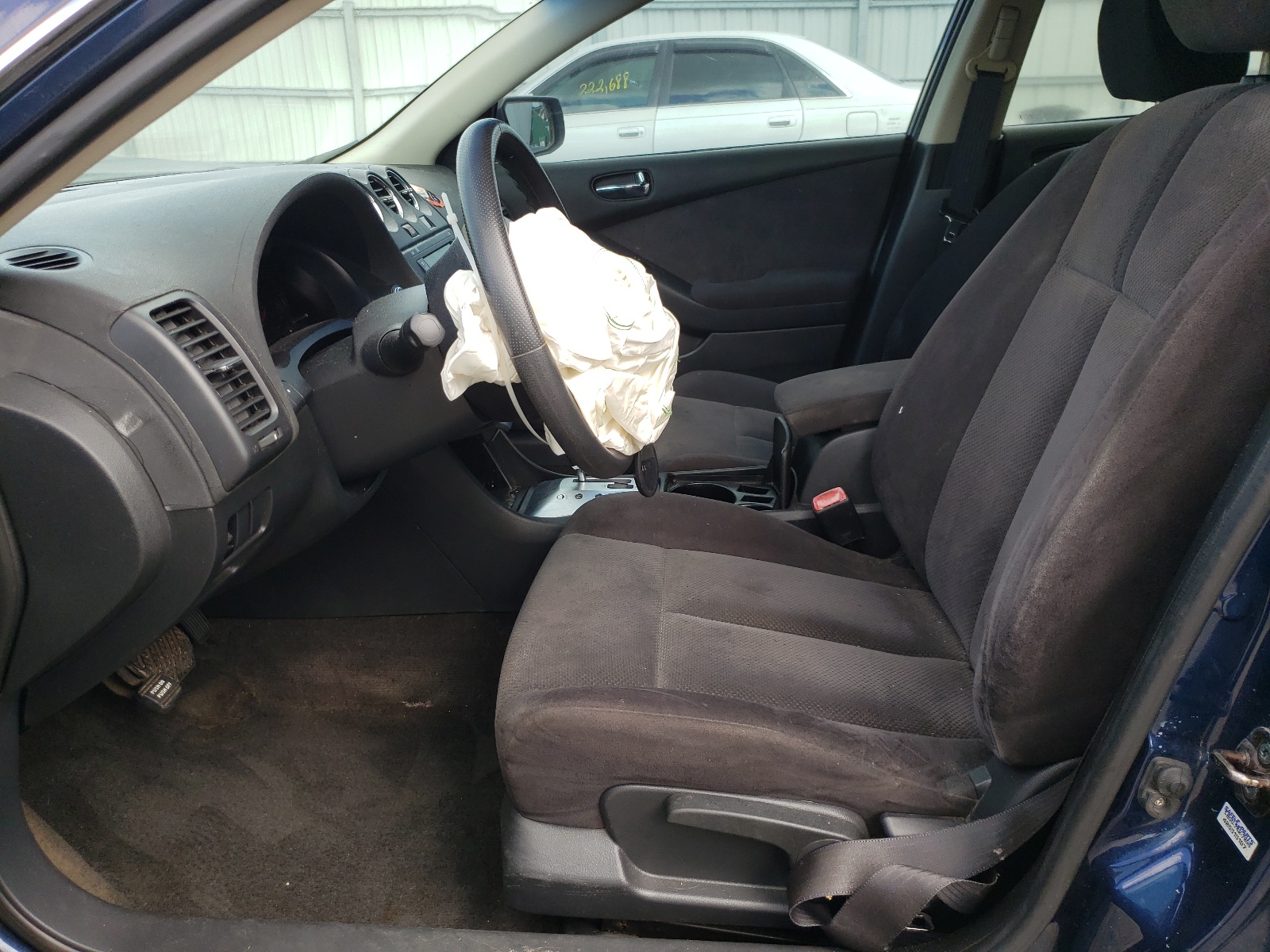 Photo 5 from auction – 2009 NISSAN ALTIMA with VIN 1N4AL21E69C183374