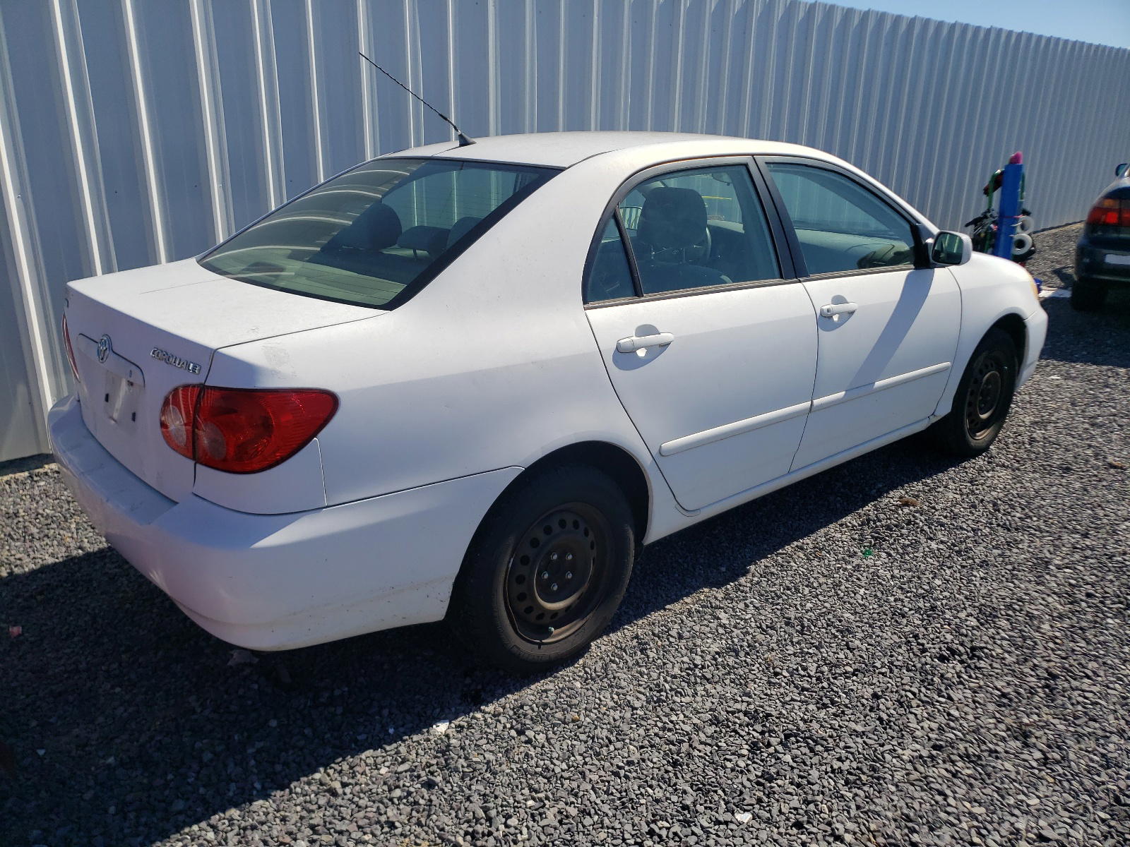 Photo 4 from auction – 2005 TOYOTA COROLLA CE with VIN 2T1BR32E35C473607