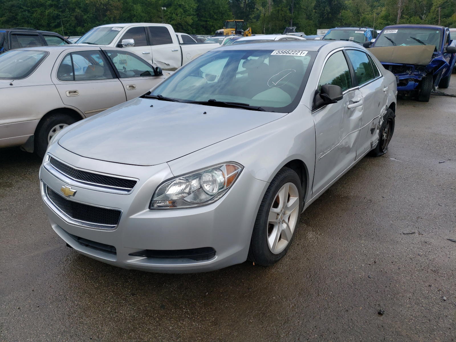 Photo 2 from auction – 2012 CHEVROLET MALIBU with VIN 1G1ZB5E09CF332231
