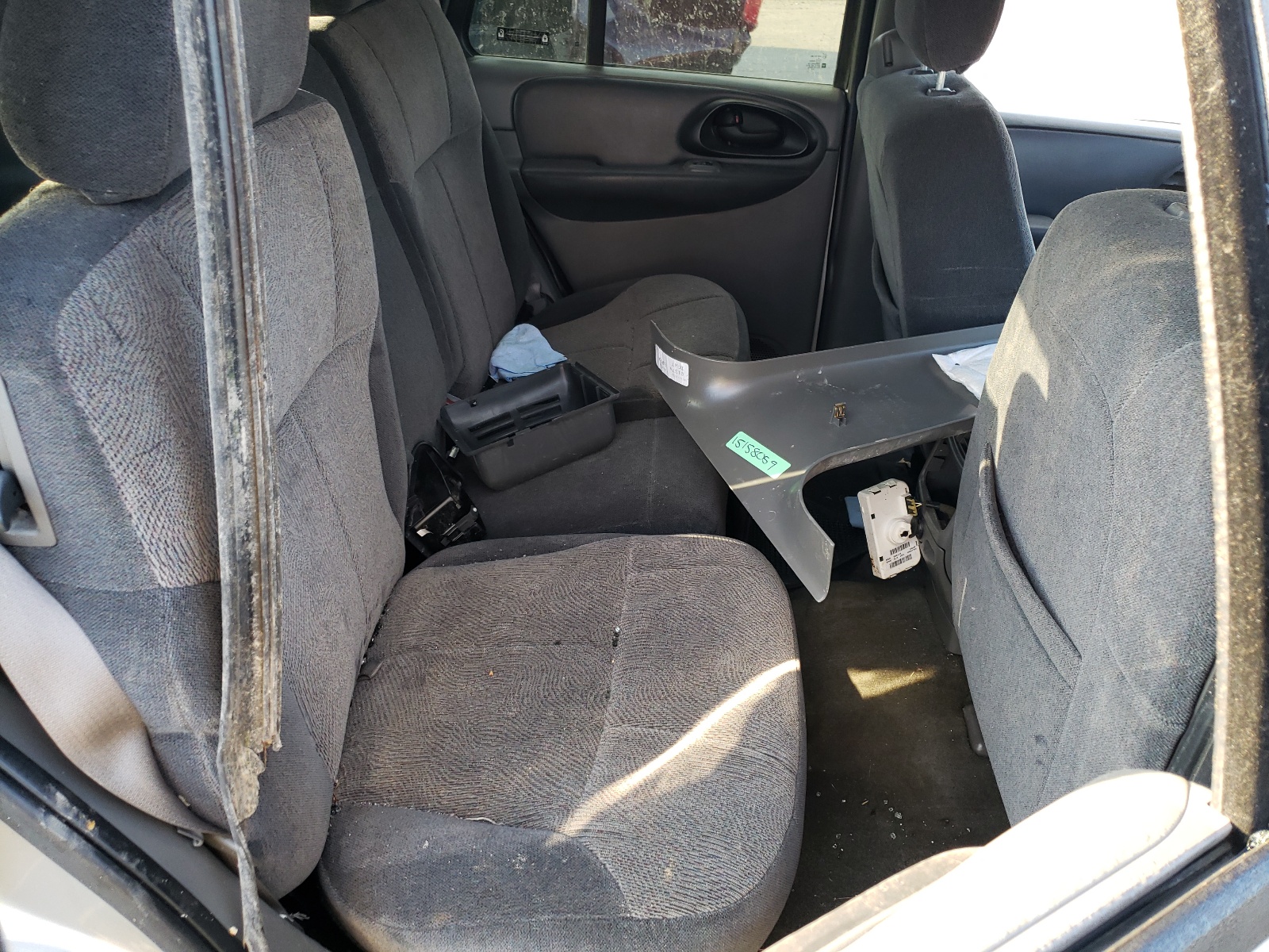 Photo 6 from auction – 2002 CHEVROLET TRAILBLAZE with VIN 1GNDT13S422101259