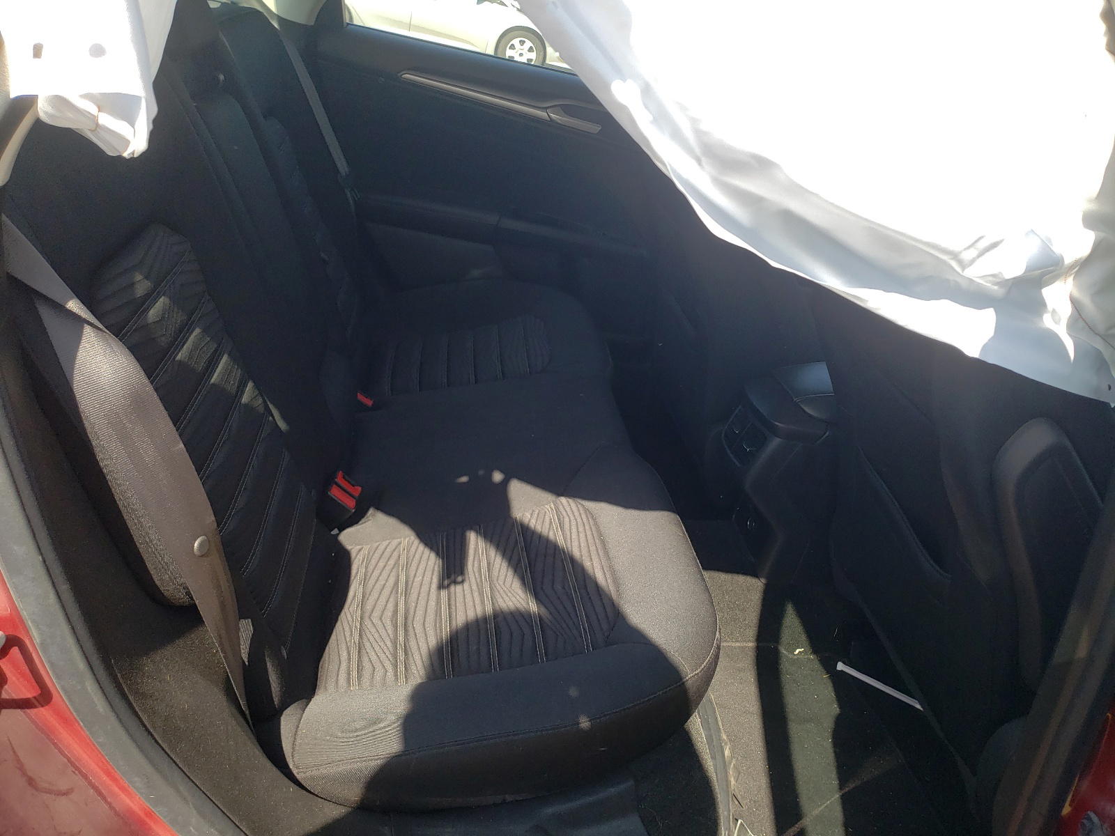Photo 6 from auction – 2016 FORD FUSION with VIN 3FA6P0H78GR111161
