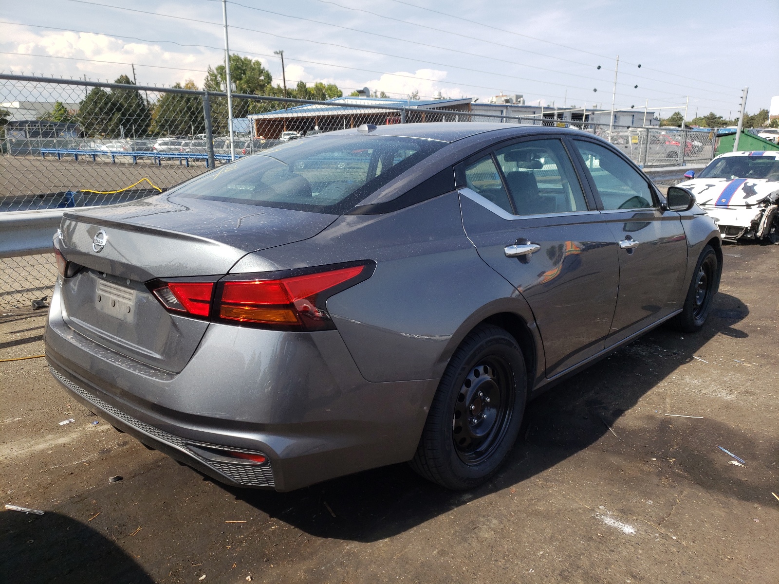 Photo 4 from auction – 2019 NISSAN ALTIMA S with VIN 1N4BL4BV0KC249616