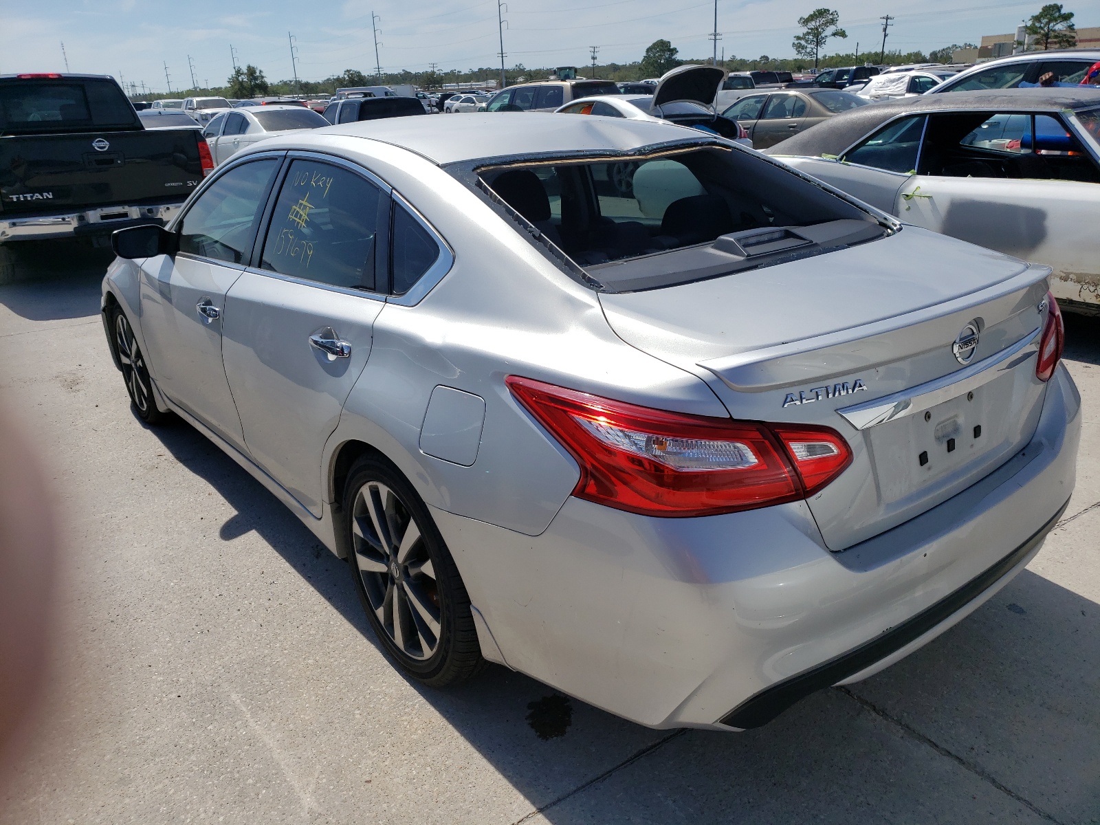 Photo 3 from auction – 2016 NISSAN ALTIMA 2.5 with VIN 1N4AL3AP8GC272612