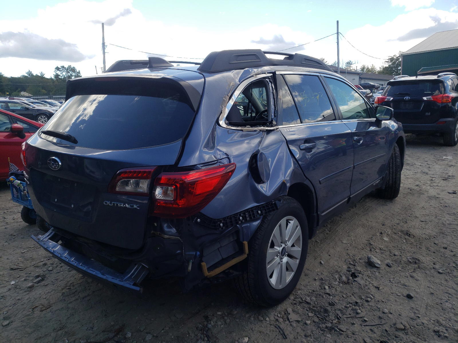 Photo 4 from auction – 2018 SUBARU OUTBACK 2. with VIN 4S4BSADC0J3202183