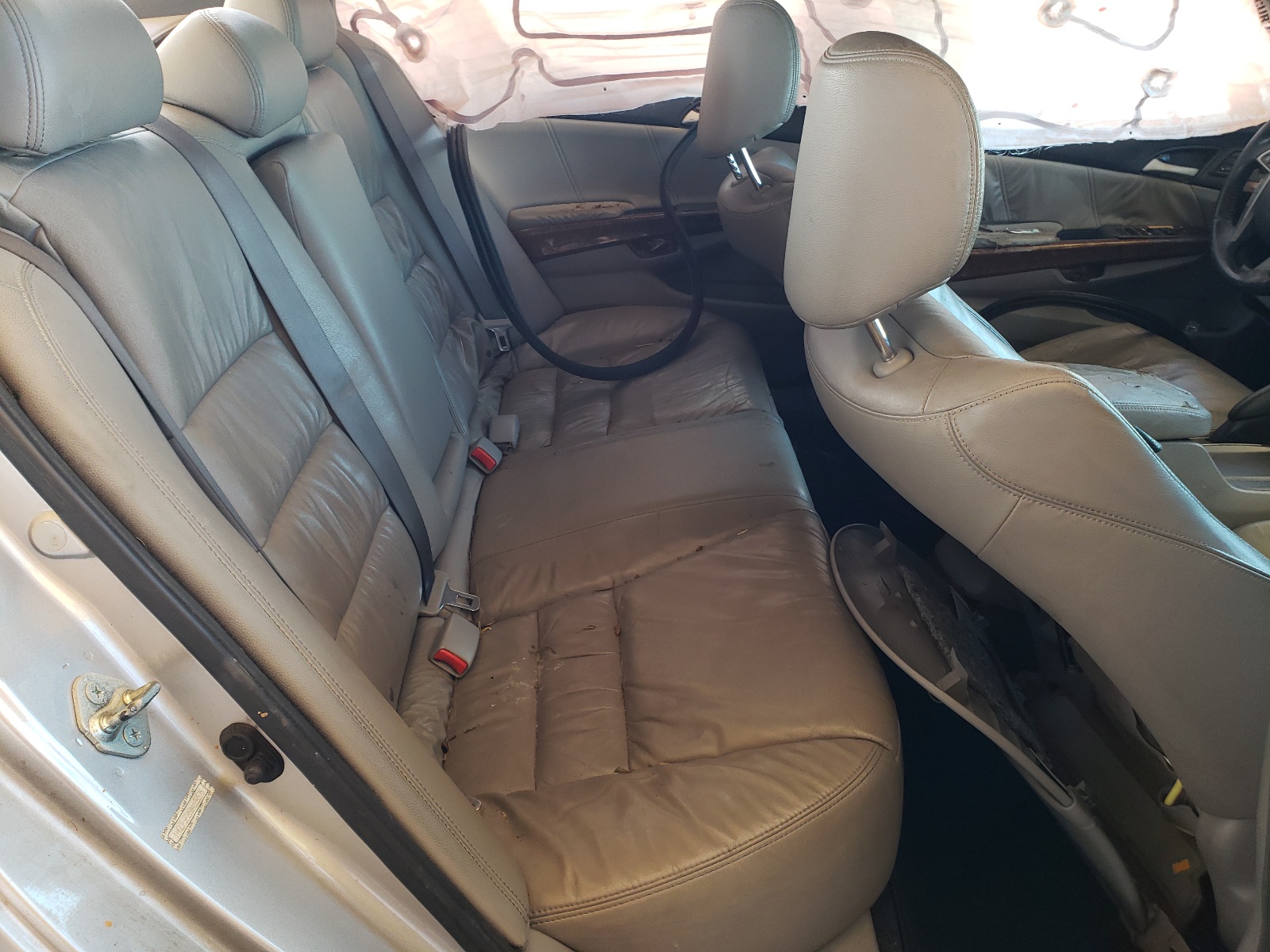 Photo 6 from auction – 2011 HONDA ACCORD EXL with VIN 1HGCP3F85BA028575