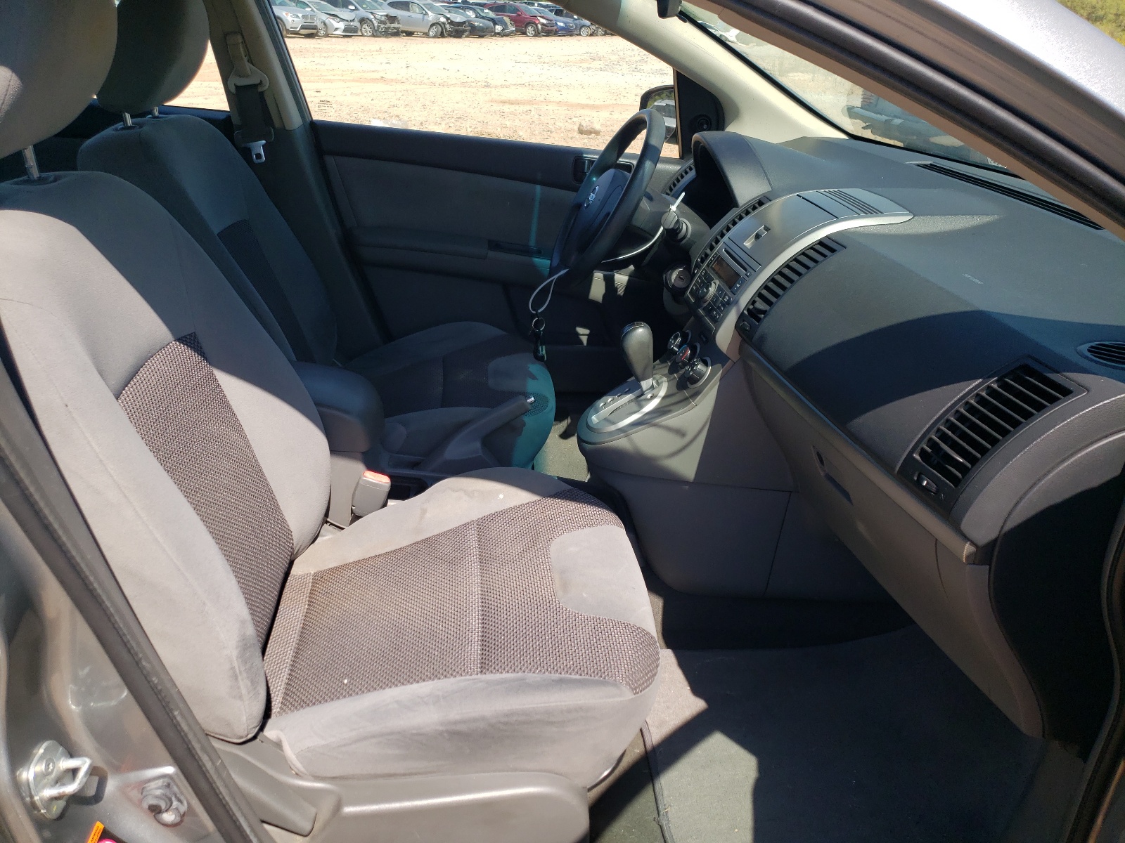 Photo 5 from auction – 2007 NISSAN SENTRA with VIN 3N1AB61E07L677786