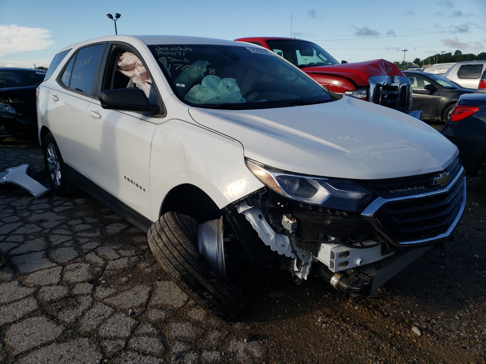 Photo 1 from auction – 2021 CHEVROLET EQUINOX LS with VIN 3GNAXHEV6MS176348