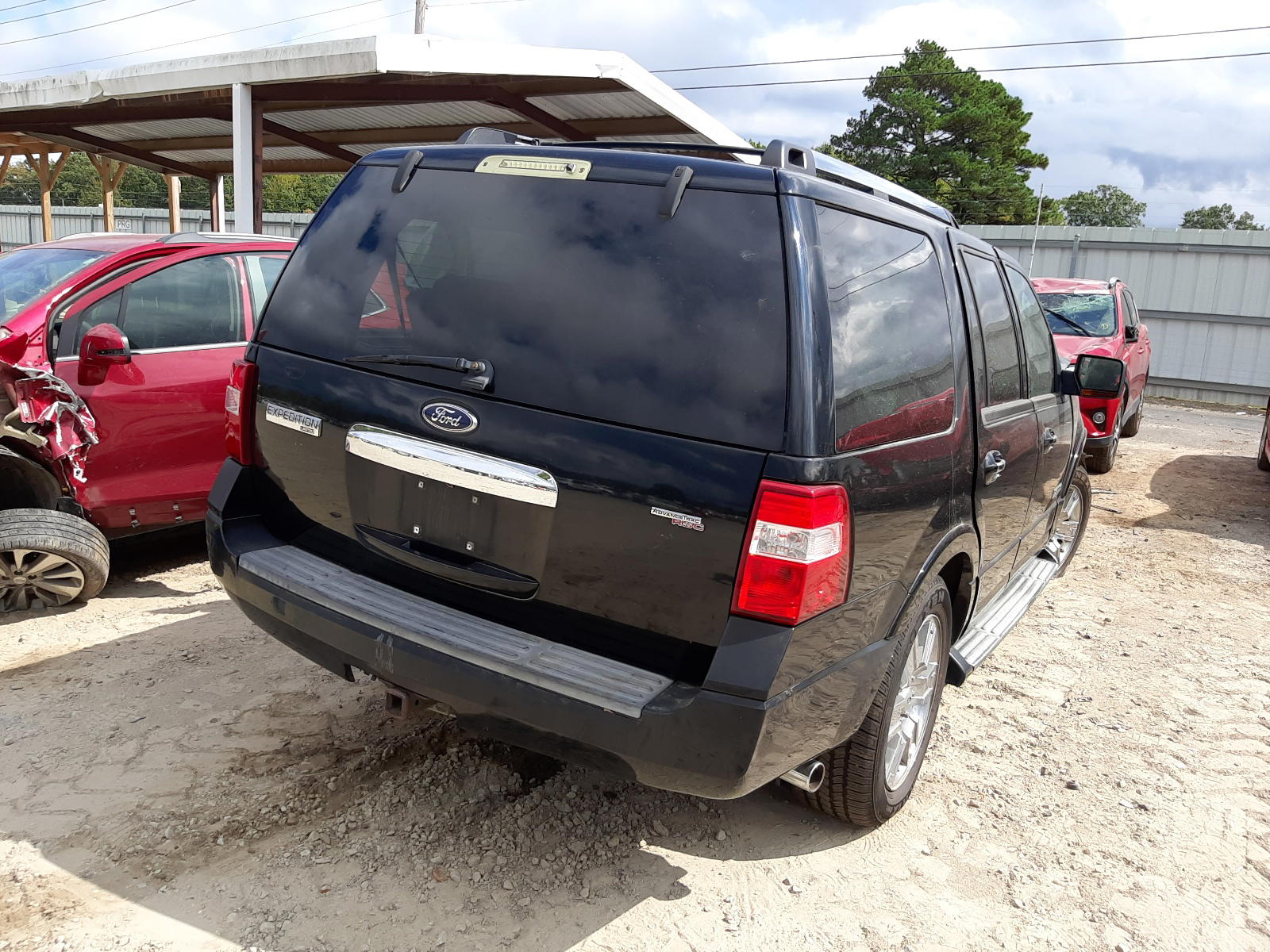 Photo 4 from auction – 2008 FORD EXPEDITION with VIN 1FMFU19528LA19741