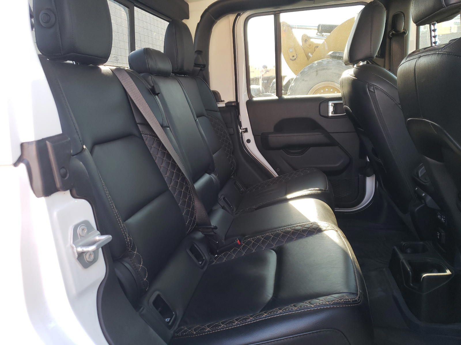 Photo 6 from auction – 2021 JEEP GLADIATOR with VIN 1C6JJTFM9ML559572