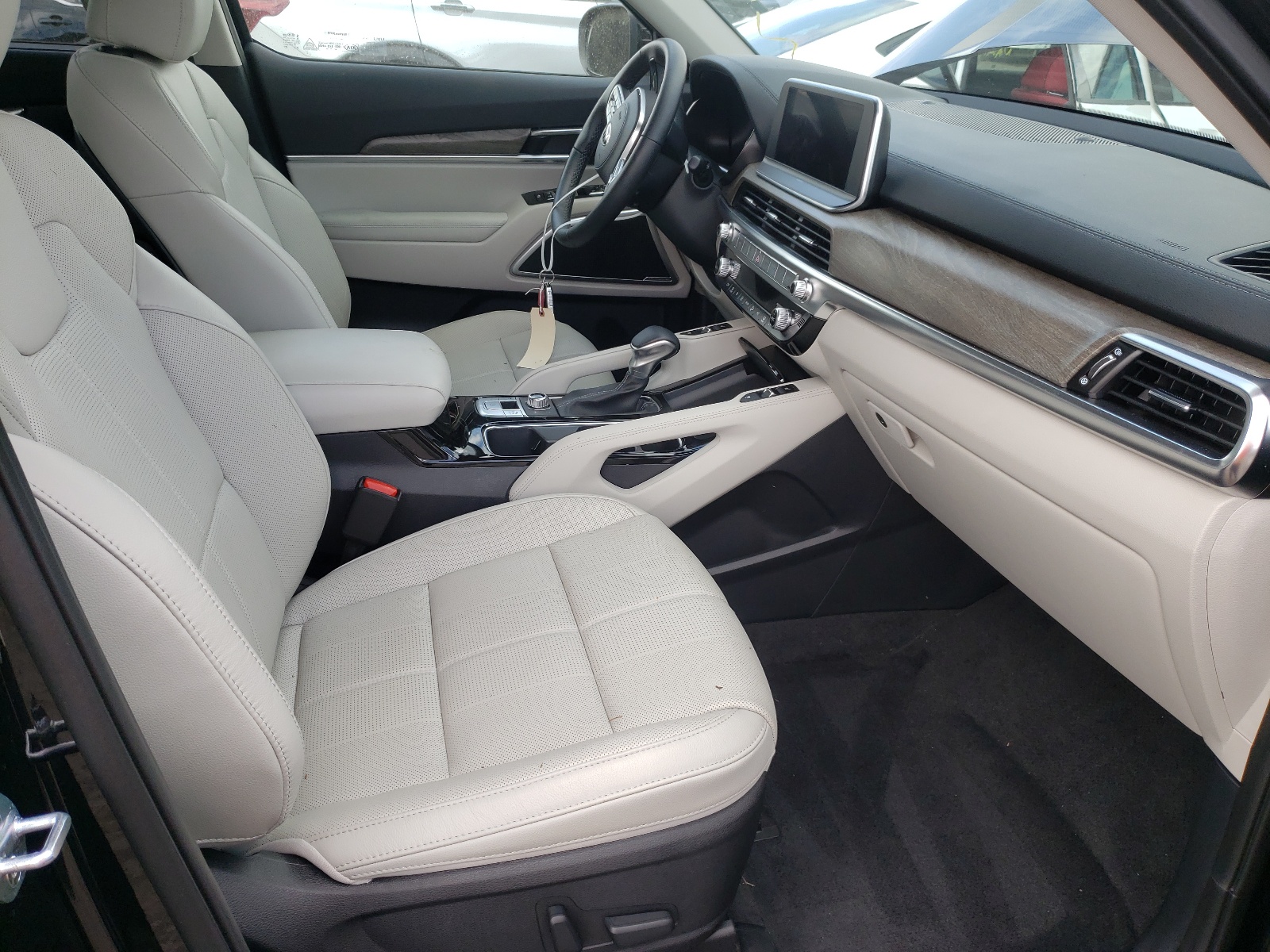 Photo 5 from auction – 2021 KIA TELLURIDE with VIN 5XYP3DHC6MG116573