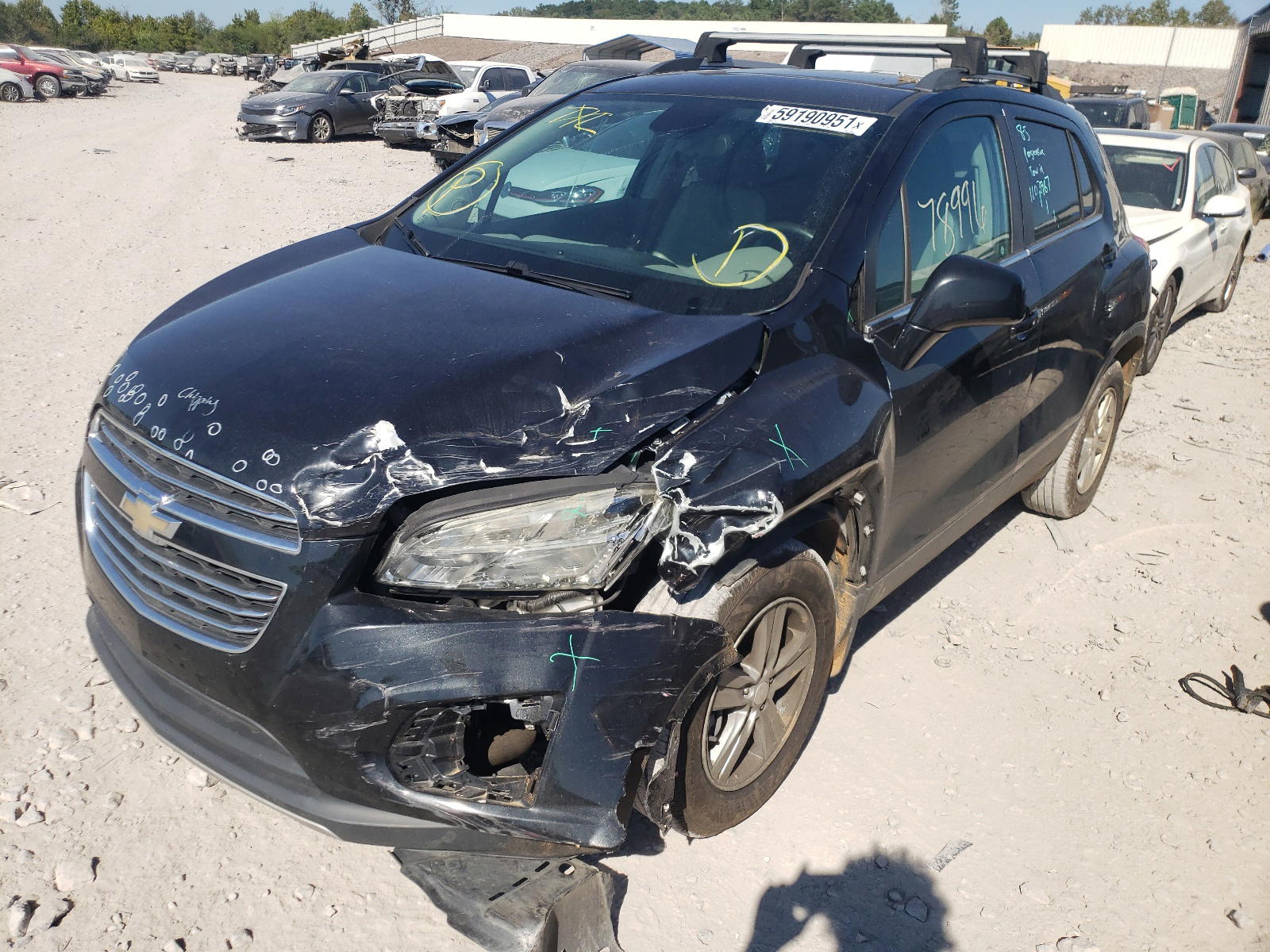 Photo 2 from auction – 2015 CHEVROLET TRAX 1LT with VIN 3GNCJLSB6FL174846