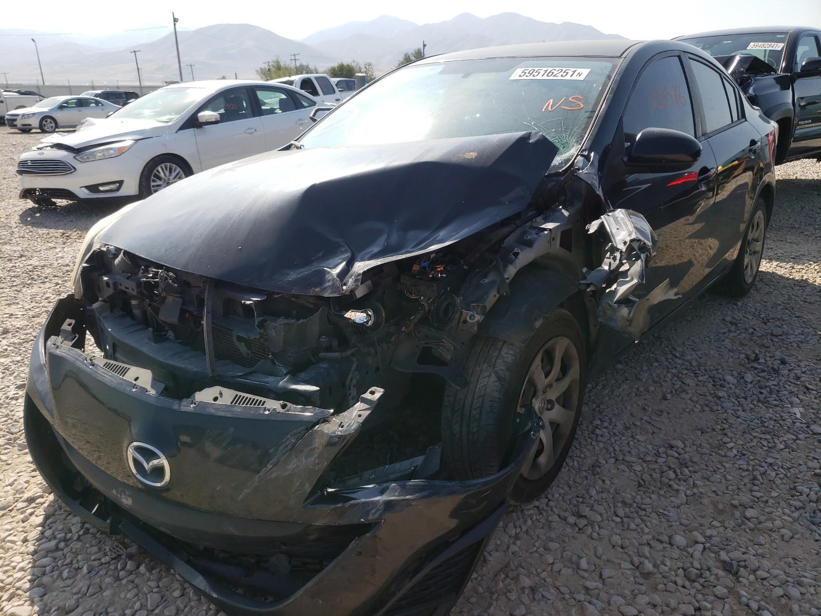 Photo 2 from auction – 2011 MAZDA 3 I with VIN JM1BL1UF3B1408302