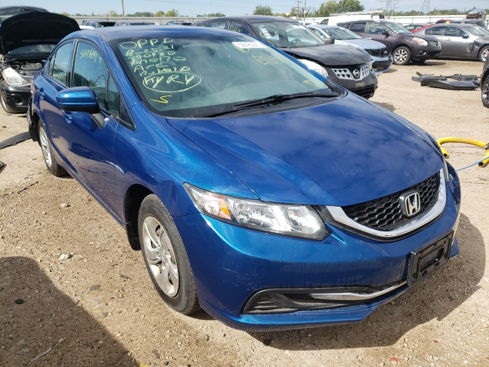 HONDA CIVIC LX 2014 with VIN 19XFB2F51EE040170 - Photo from auction