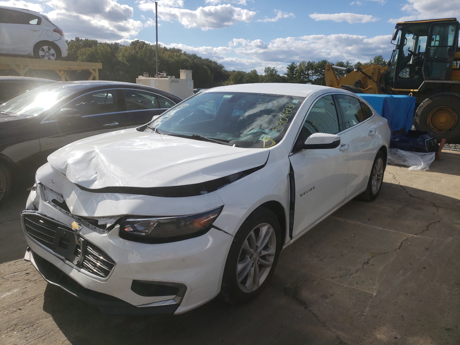 Photo 2 from auction – 2017 CHEVROLET MALIBU LT with VIN 1G1ZE5ST4HF190979