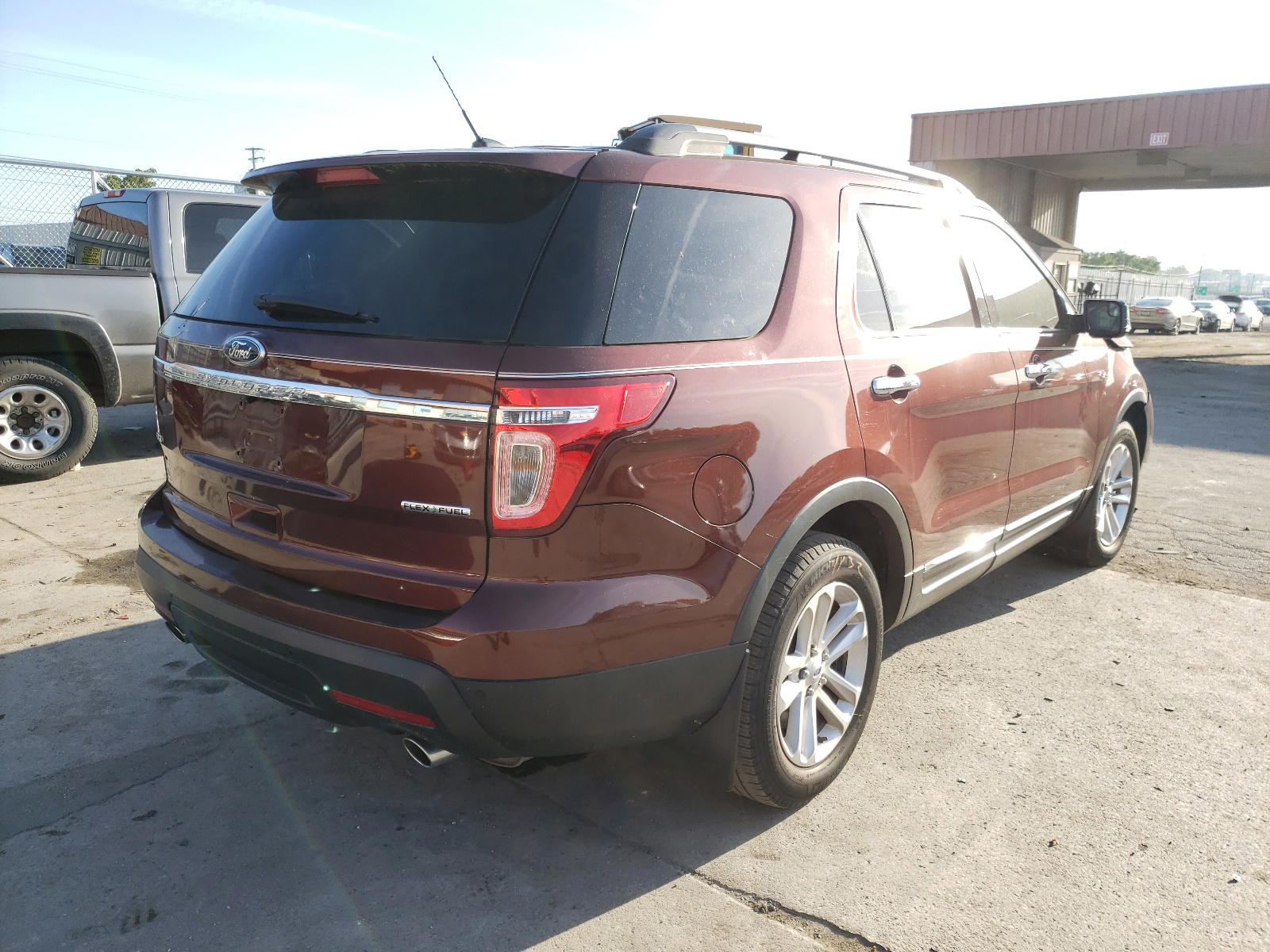 Photo 4 from auction – 2015 FORD EXPLOR XLT with VIN 1FM5K7D88FGA32831