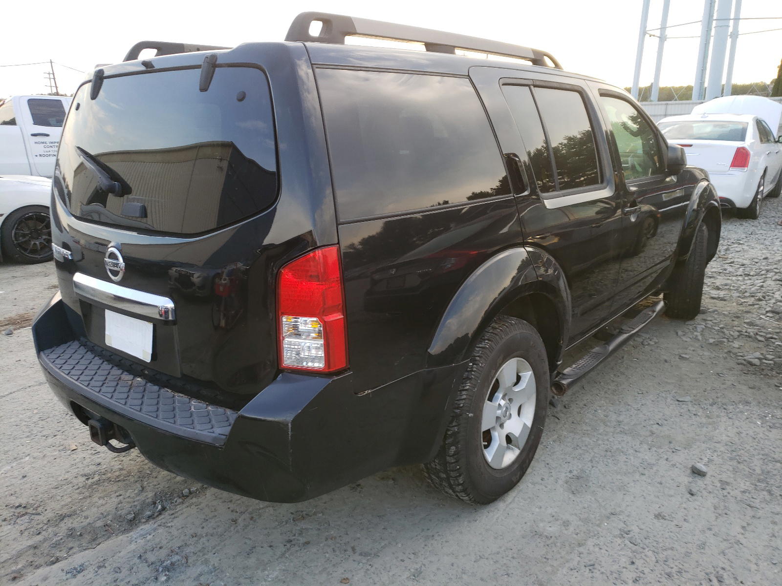 Photo 4 from auction – 2009 NISSAN PATHFINDER with VIN 5N1AR18B79C610331