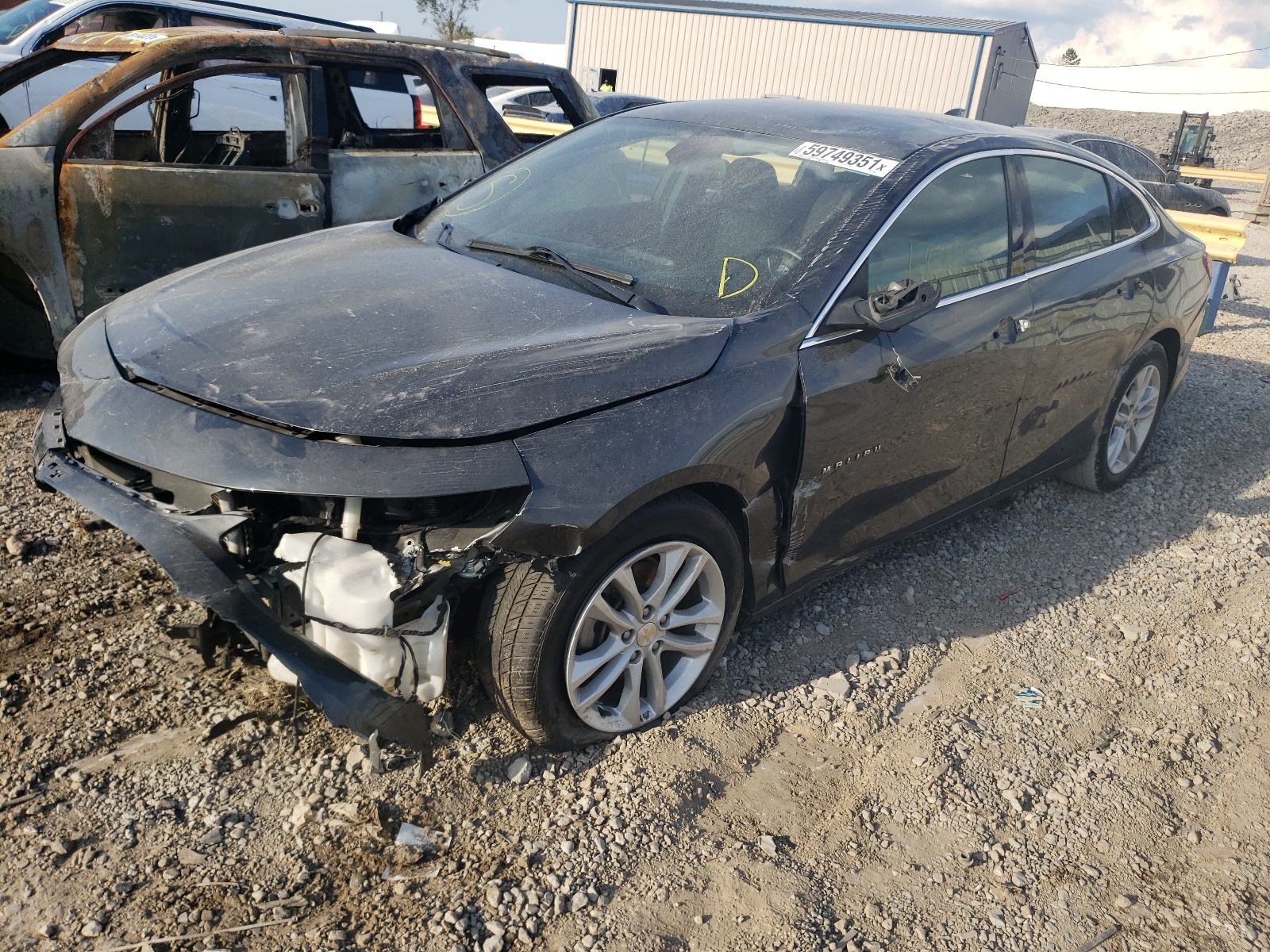 Photo 2 from auction – 2017 CHEVROLET MALIBU LT with VIN 1G1ZE5ST4HF196913