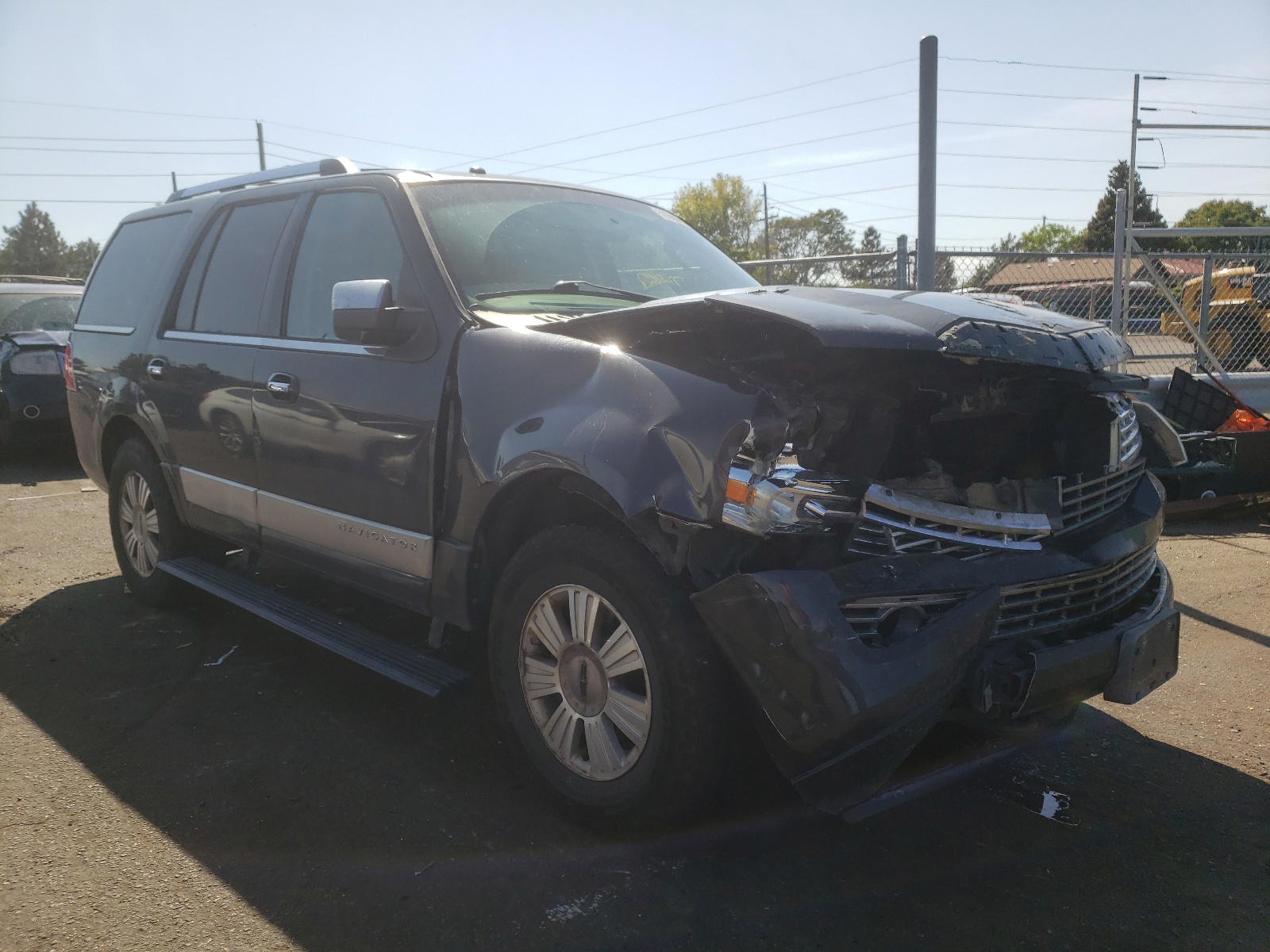 LINCOLN NAVIGATOR 2007 with VIN 5LMFU28527LJ22189 - Photo from auction