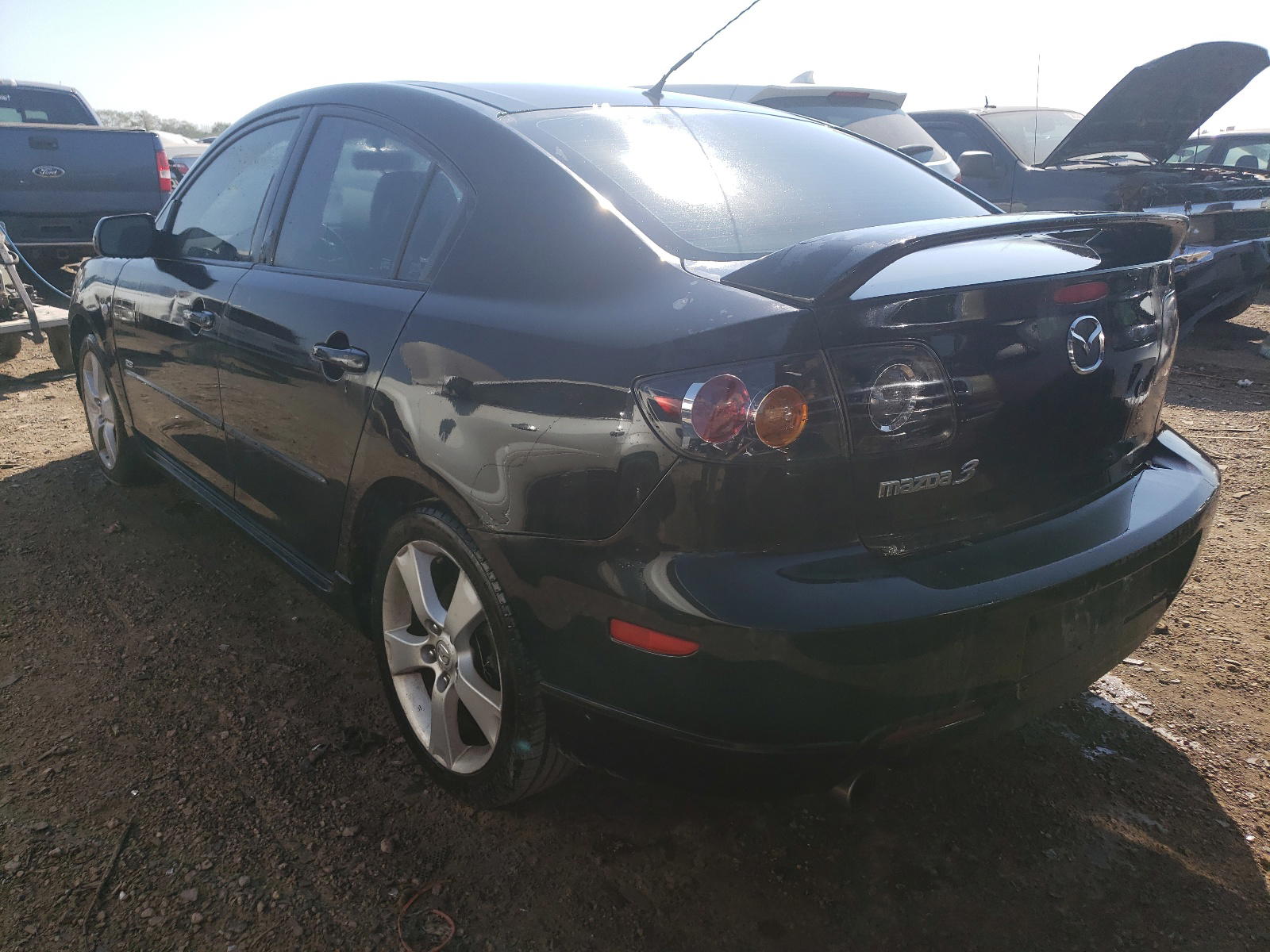 Photo 3 from auction – 2005 MAZDA 3 S with VIN JM1BK123551240145