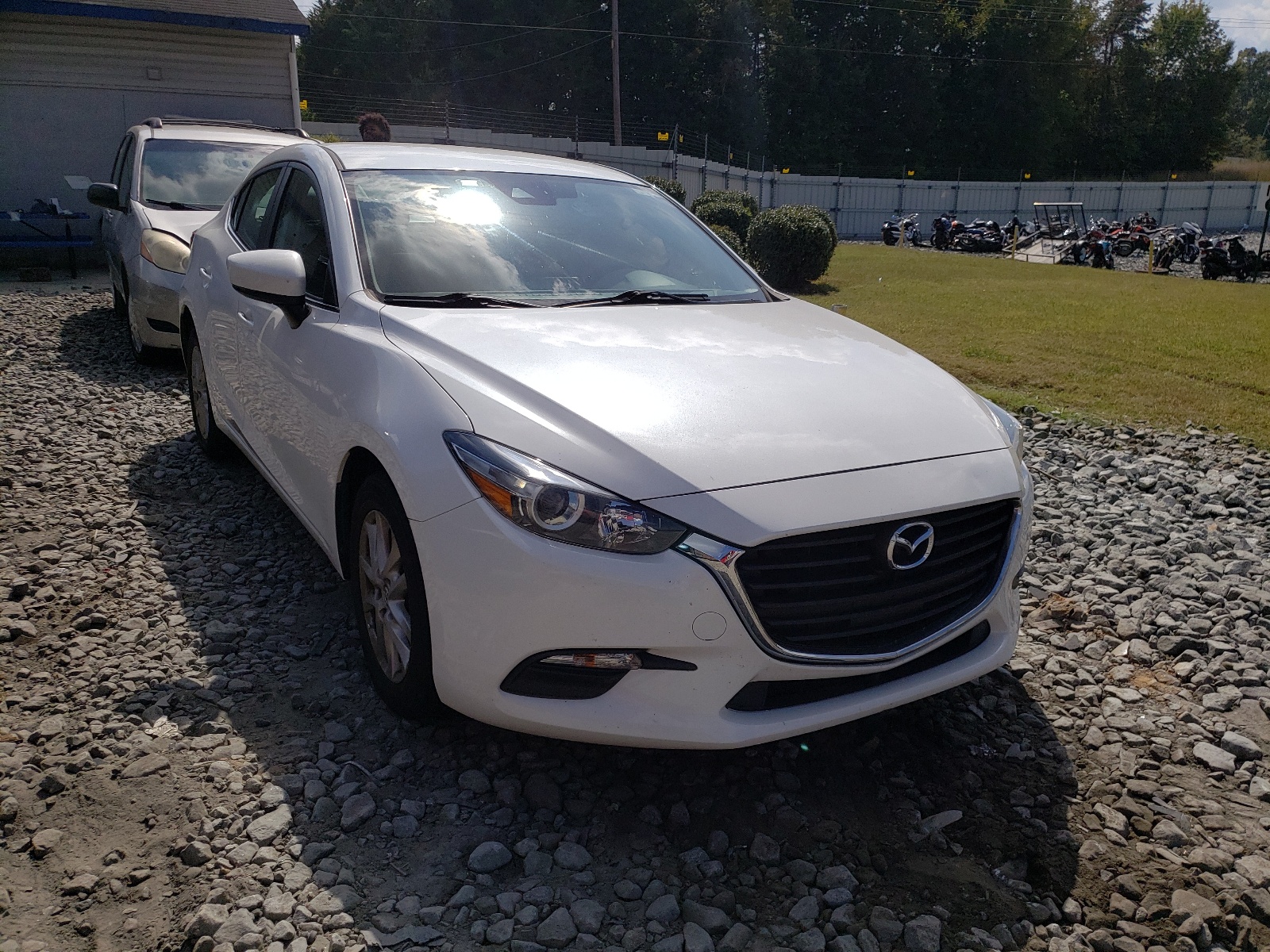 Photo 1 from auction – 2018 MAZDA 3 SPORT with VIN 3MZBN1U76JM199283