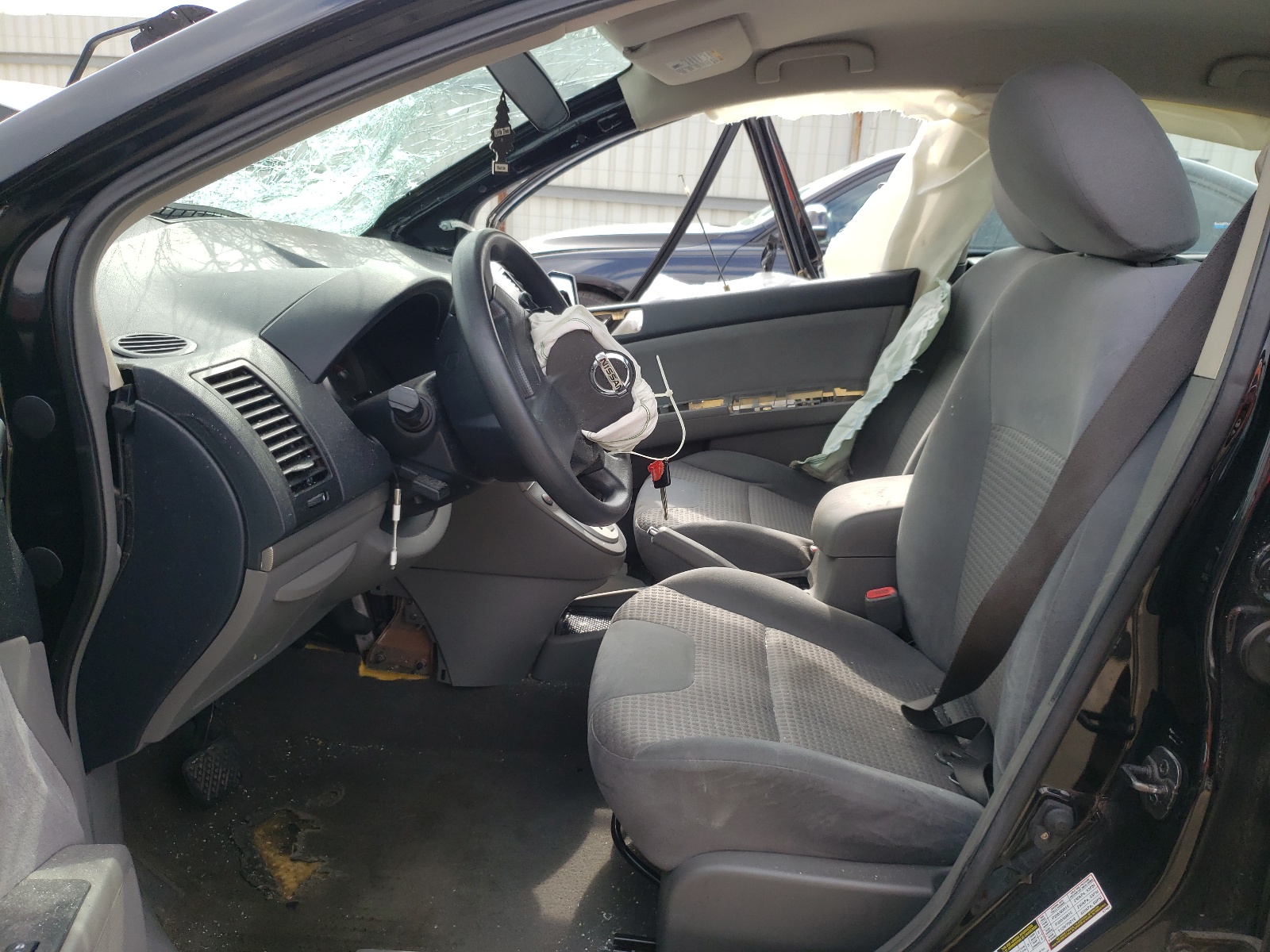 Photo 5 from auction – 2008 NISSAN SENTRA 2.0 with VIN 3N1AB61E68L709478