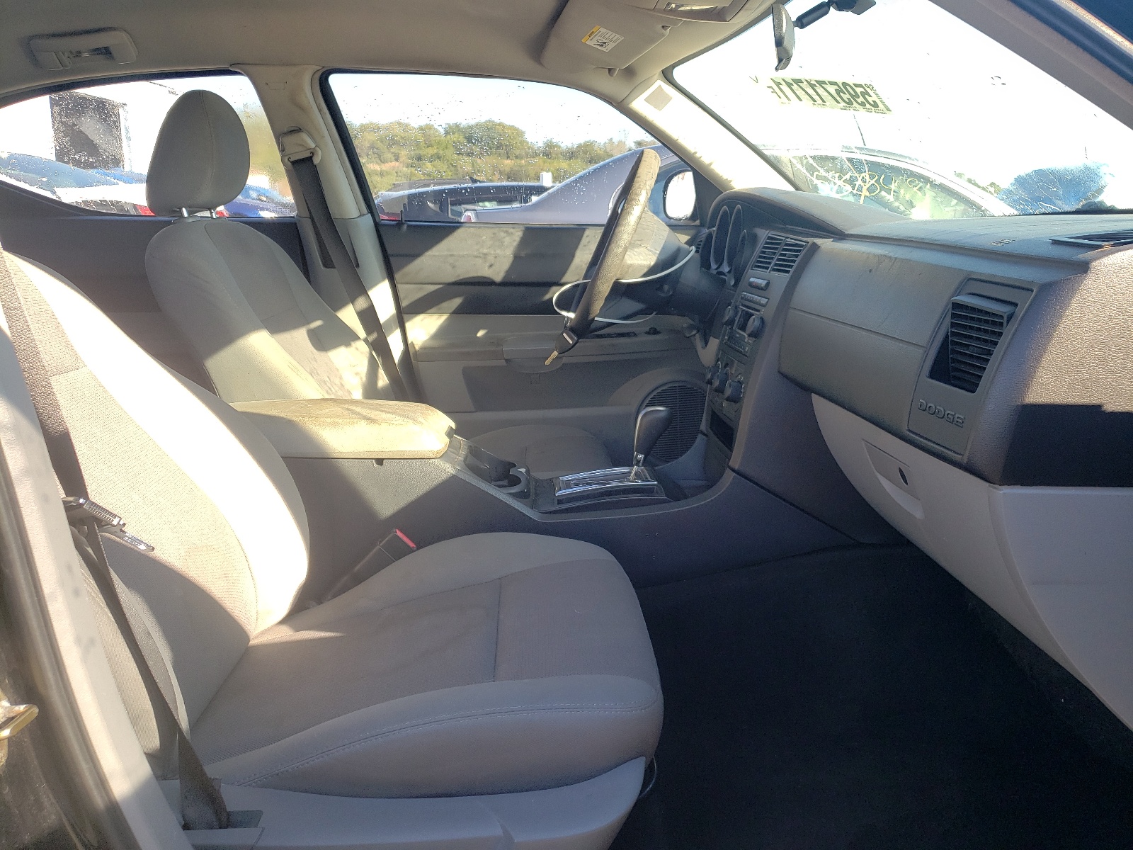 Photo 5 from auction – 2006 DODGE CHARGER SE with VIN 2B3KA43G76H494689