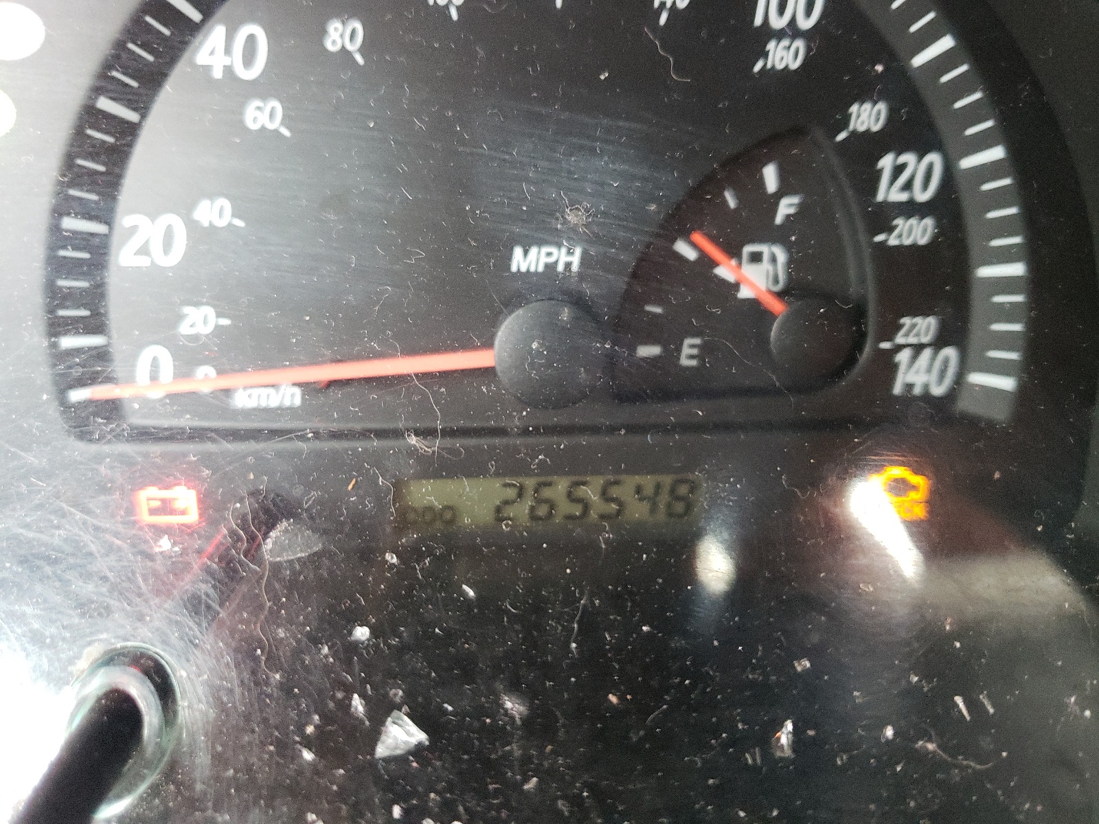 Photo 8 from auction – 2004 TOYOTA CAMRY LE with VIN JTDBE32K940269968