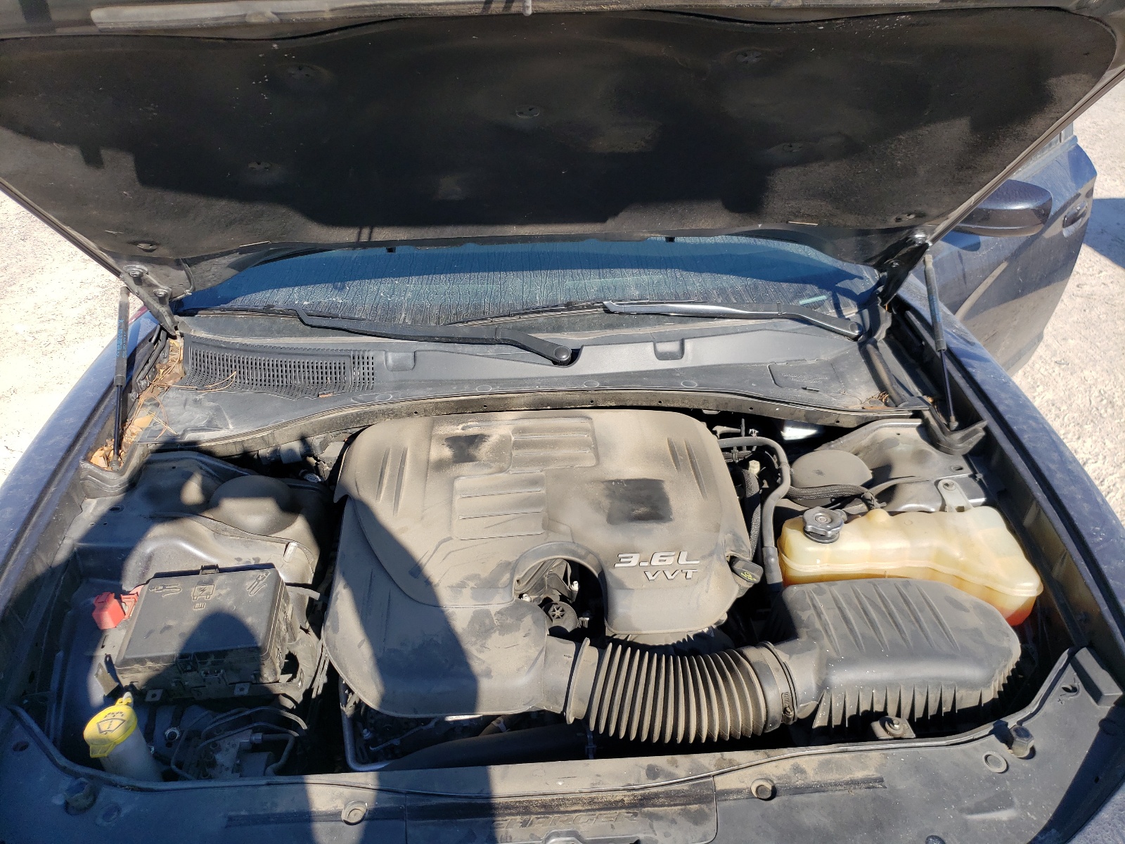 Photo 7 from auction – 2017 DODGE CHARGER SX with VIN 2C3CDXHG8HH523502