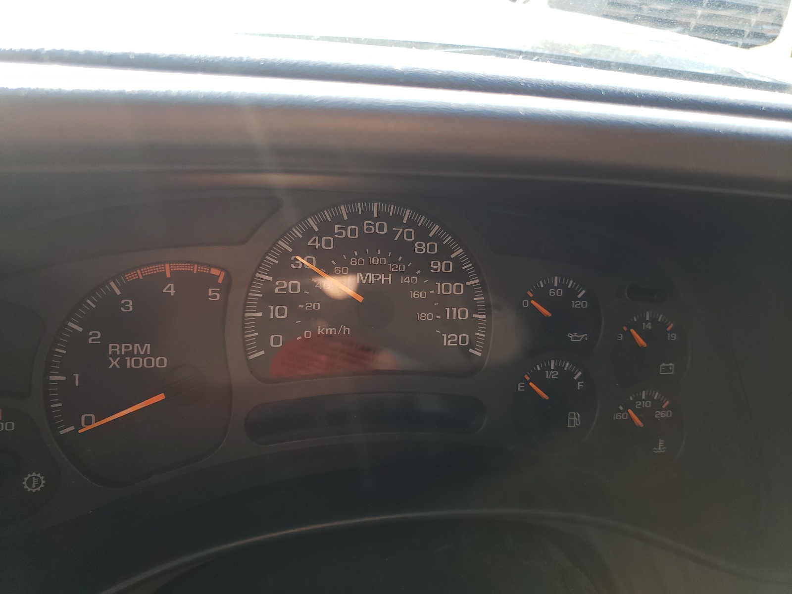 Zdjęcie 8 z aukcji – 2004 CHEVROLET SILVERADO z VIN 1GCHK23114F137917