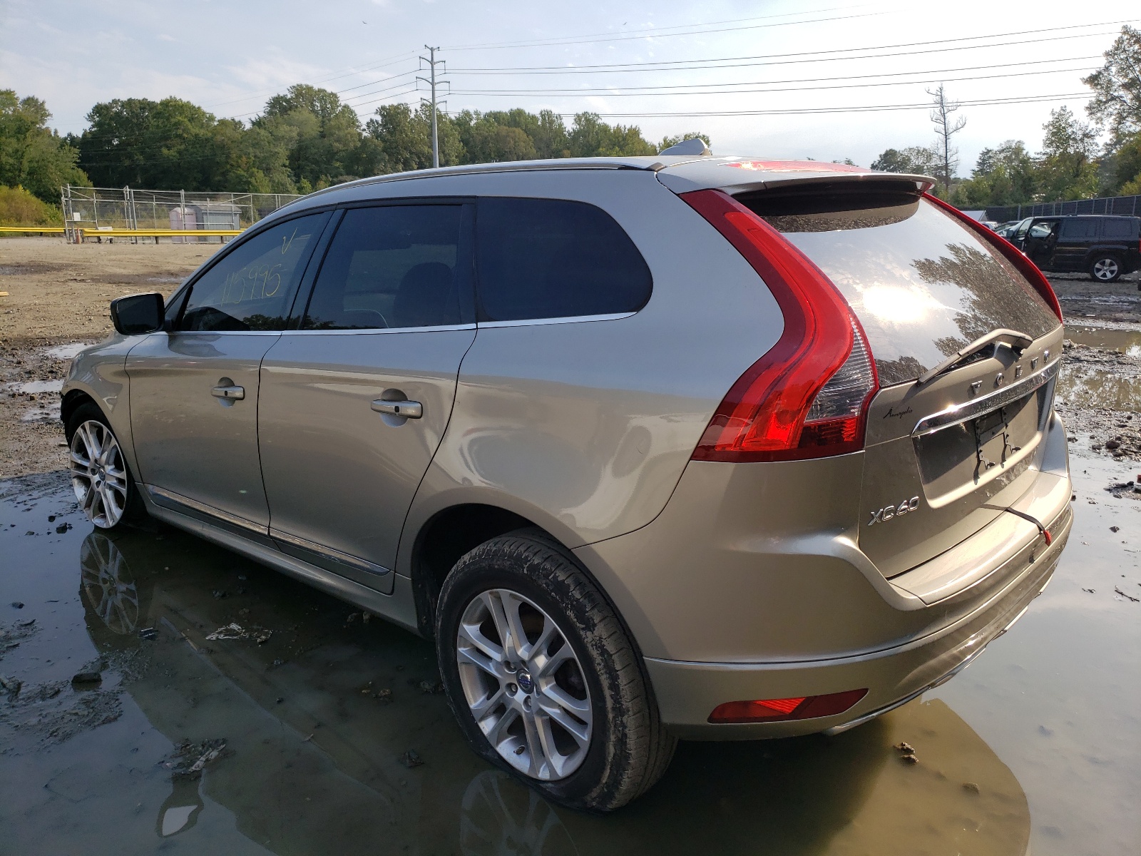 Photo 3 from auction – 2014 VOLVO XC60 3.2 with VIN YV4952DL1E2523769