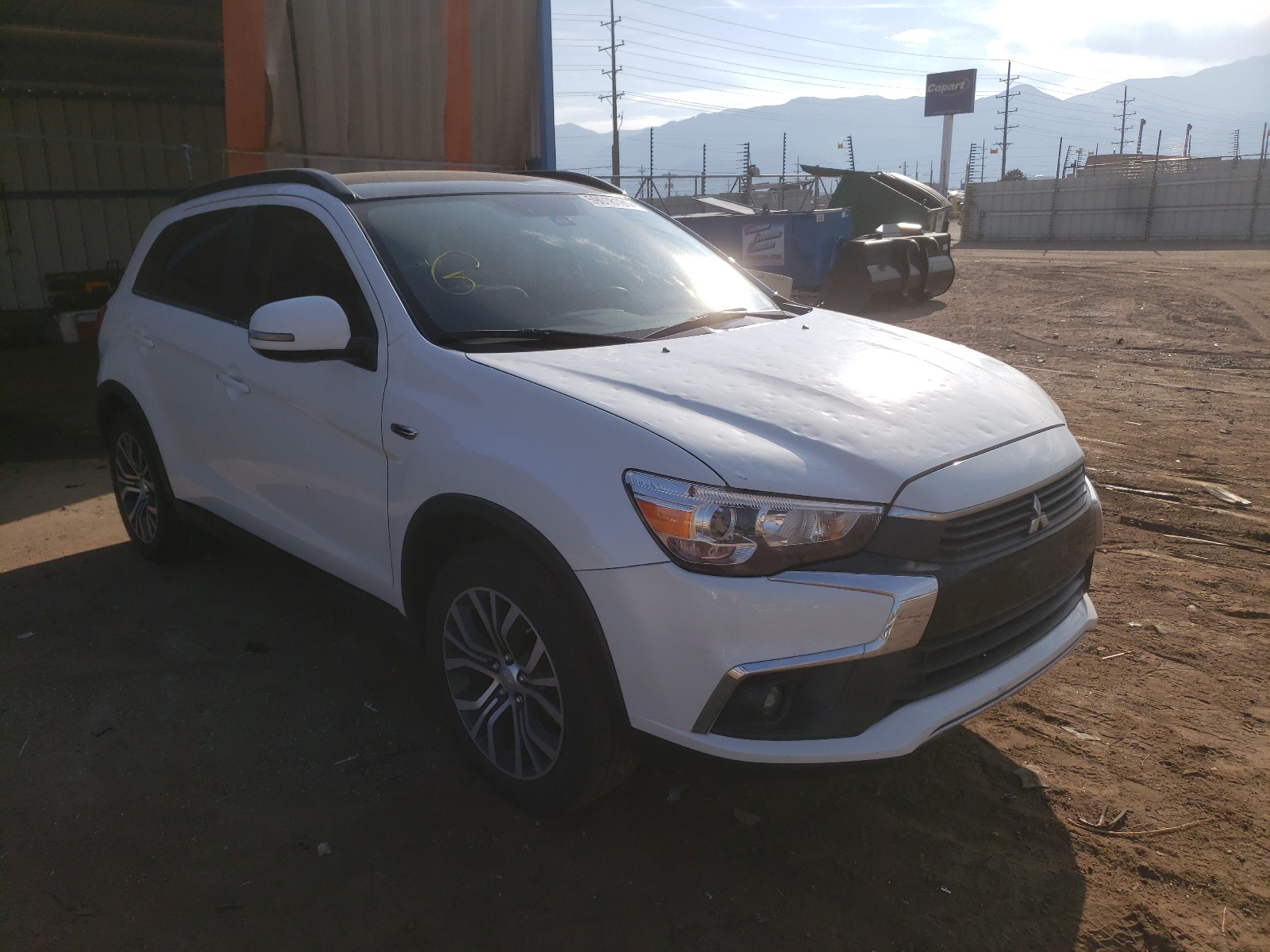 Photo 1 from auction – 2017 MITSUBISHI OUTLANDER with VIN JA4AR4AW2HZ027867