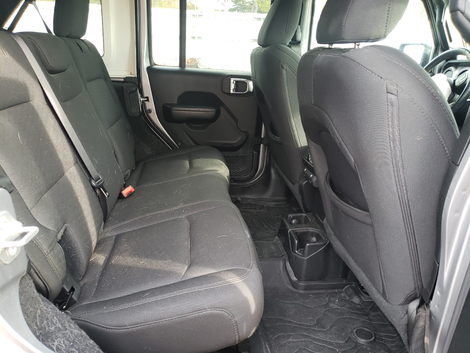 Photo 6 from auction – 2020 JEEP WRANGLER U with VIN 1C4HJXDN1LW155110