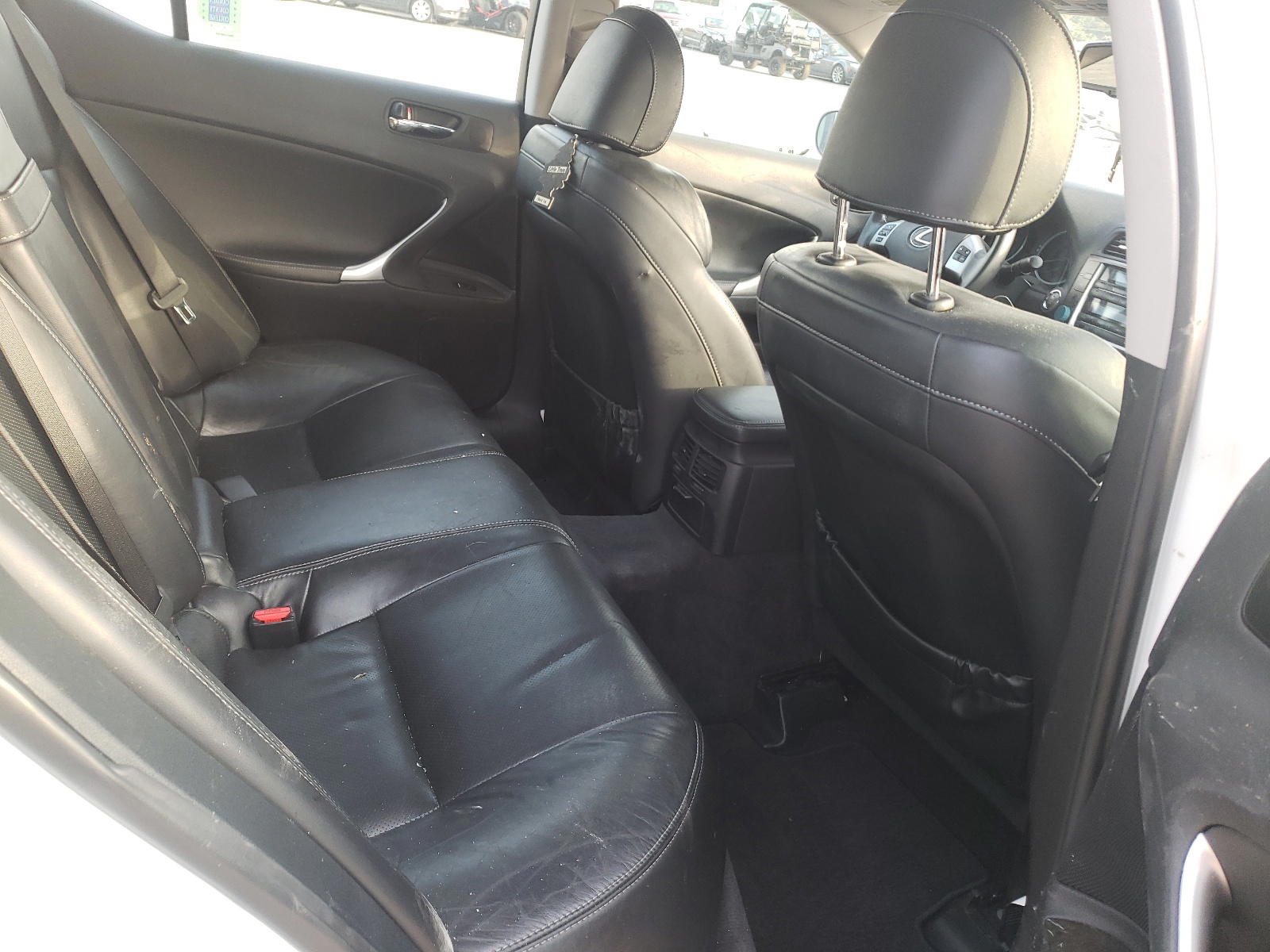 Photo 6 from auction – 2011 LEXUS IS 250 with VIN JTHCF5C21B5048486