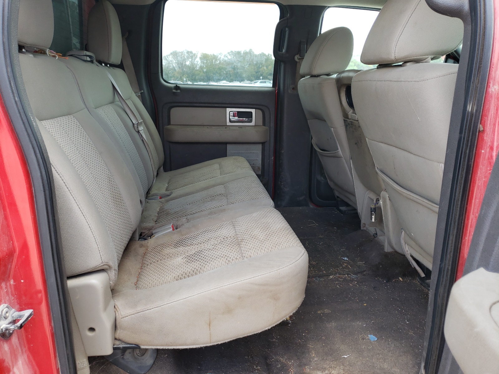 Photo 6 from auction – 2010 FORD F150 SUPER with VIN 1FTFW1EV7AKA74850