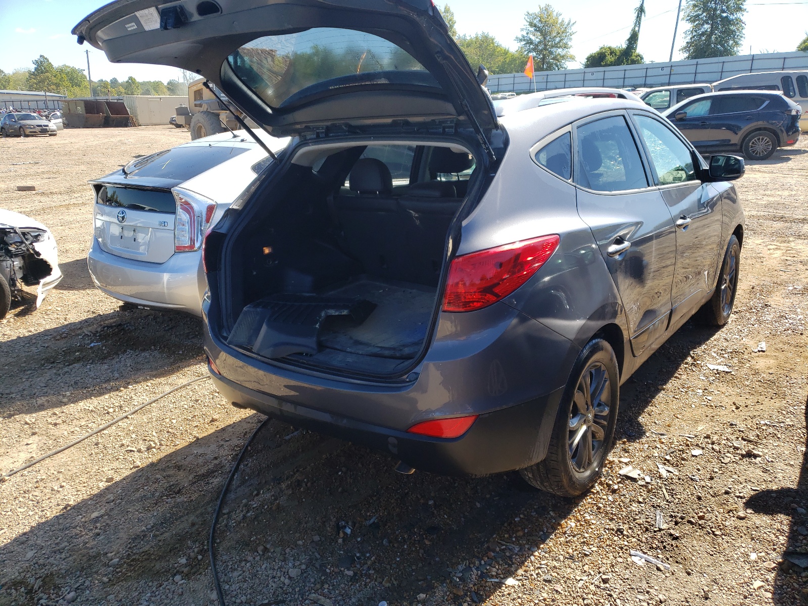 Photo 4 from auction – 2014 HYUNDAI TUCSON GLS with VIN KM8JUCAG7EU882138