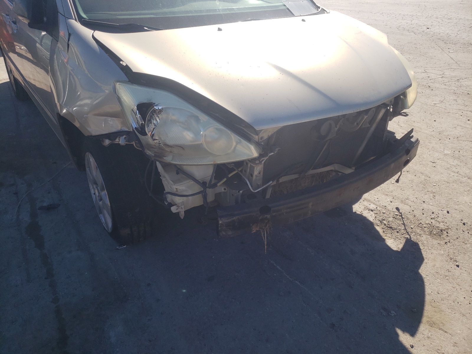 Photo 9 from auction – 2004 TOYOTA SIENNA with VIN 5TDZA23CX4S057511