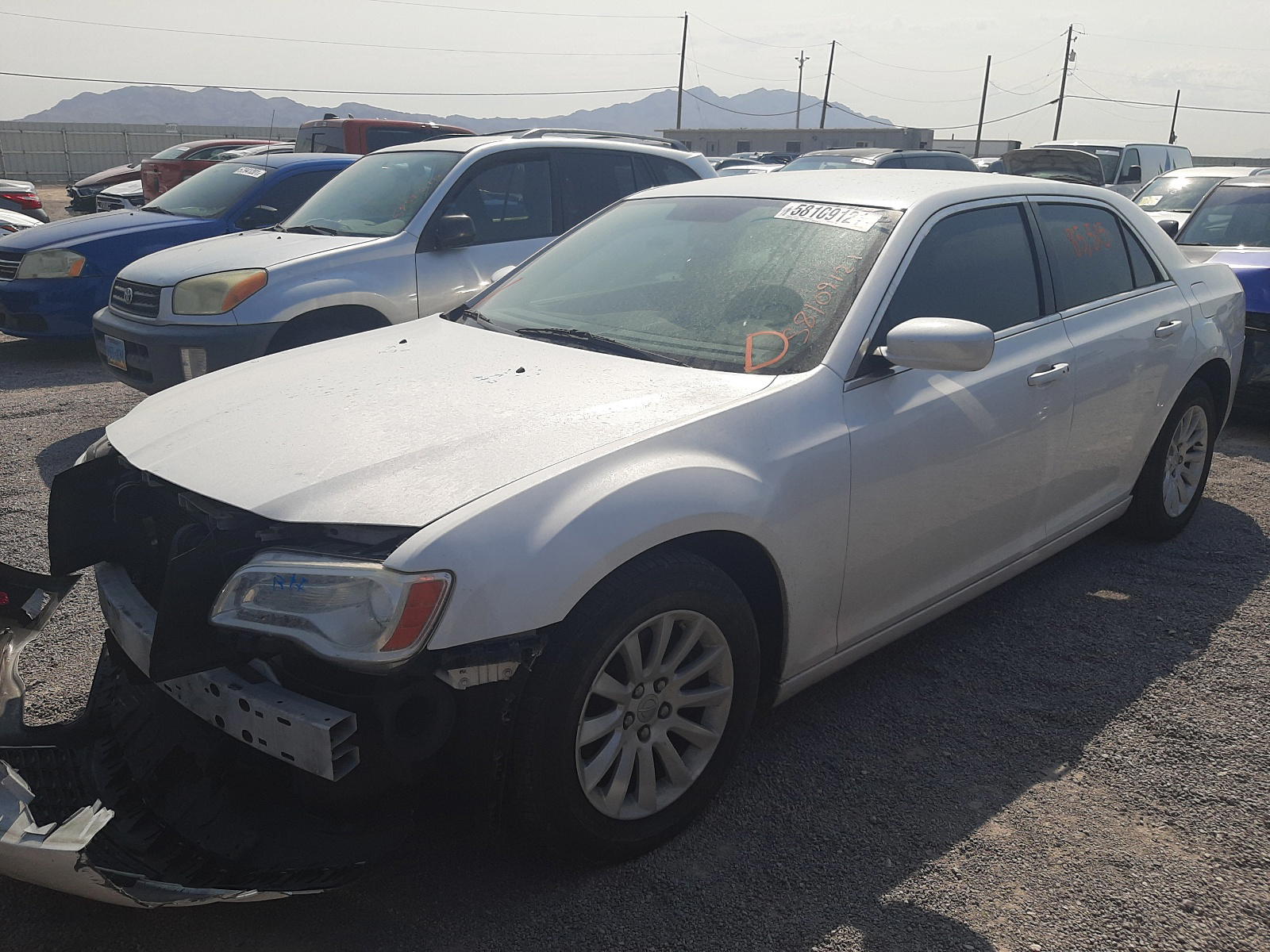 Photo 2 from auction – 2012 CHRYSLER 300 with VIN 2C3CCAAG0CH142536