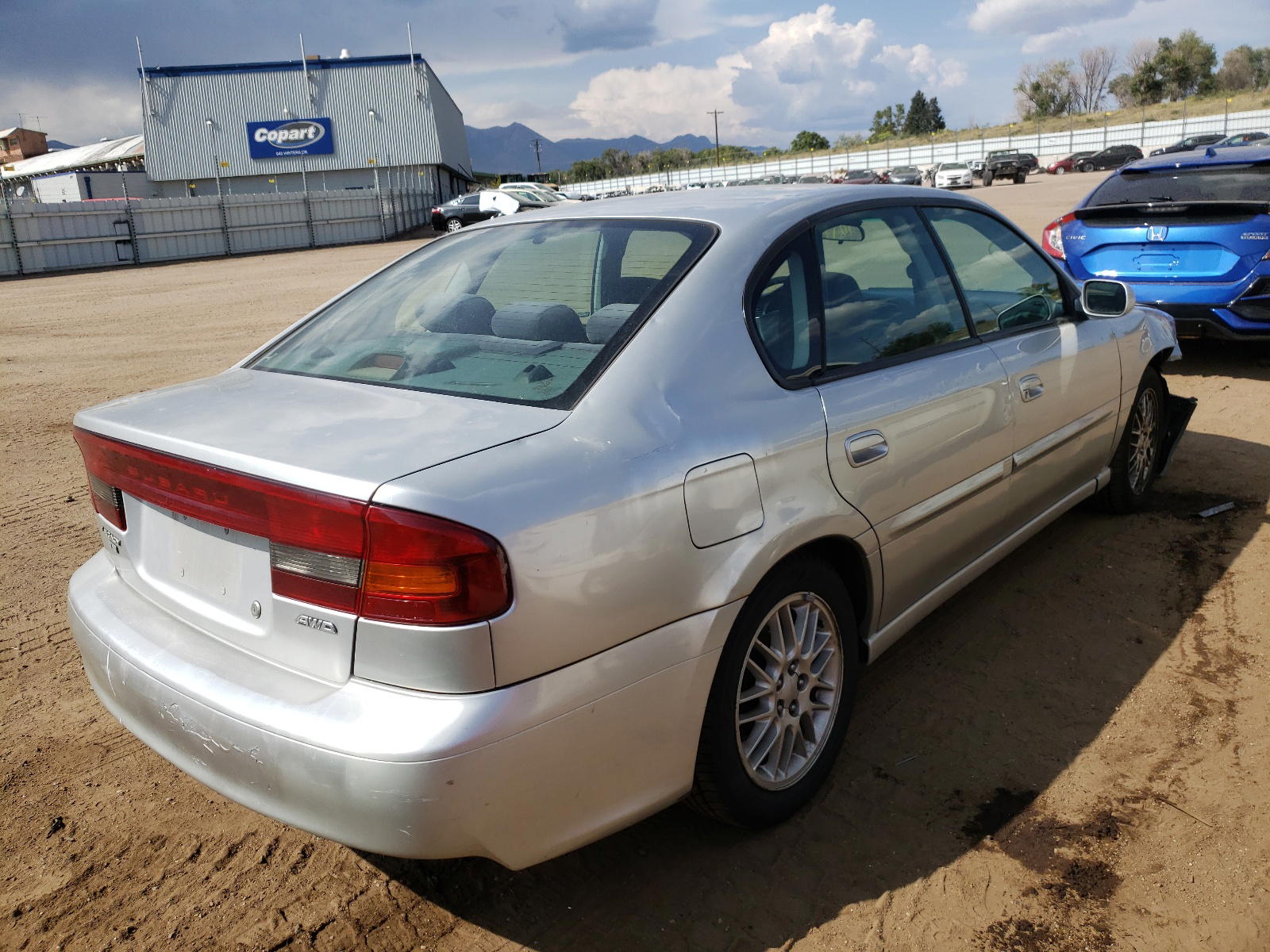 Photo 4 from auction – 2003 SUBARU LEGACY L with VIN 4S3BE635637216418