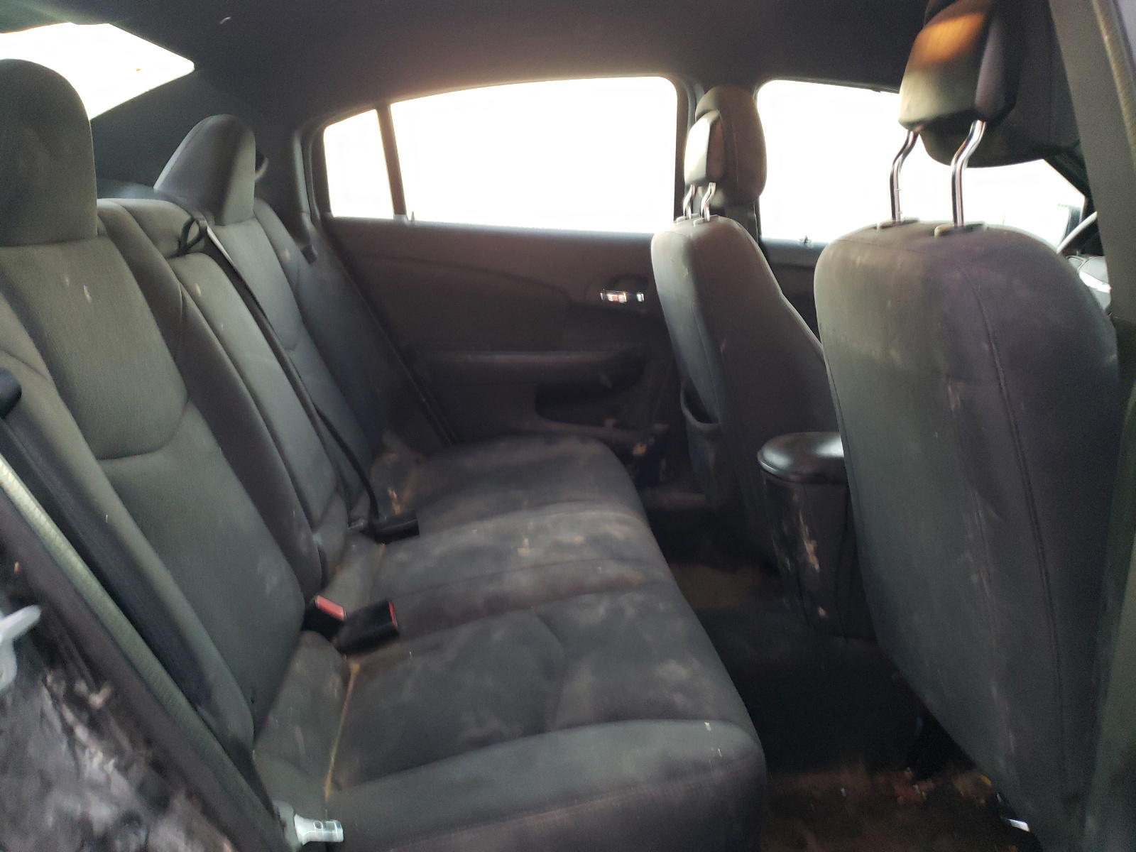Photo 6 from auction – 2013 CHRYSLER 200 LX with VIN 1C3CCBAB5DN641707