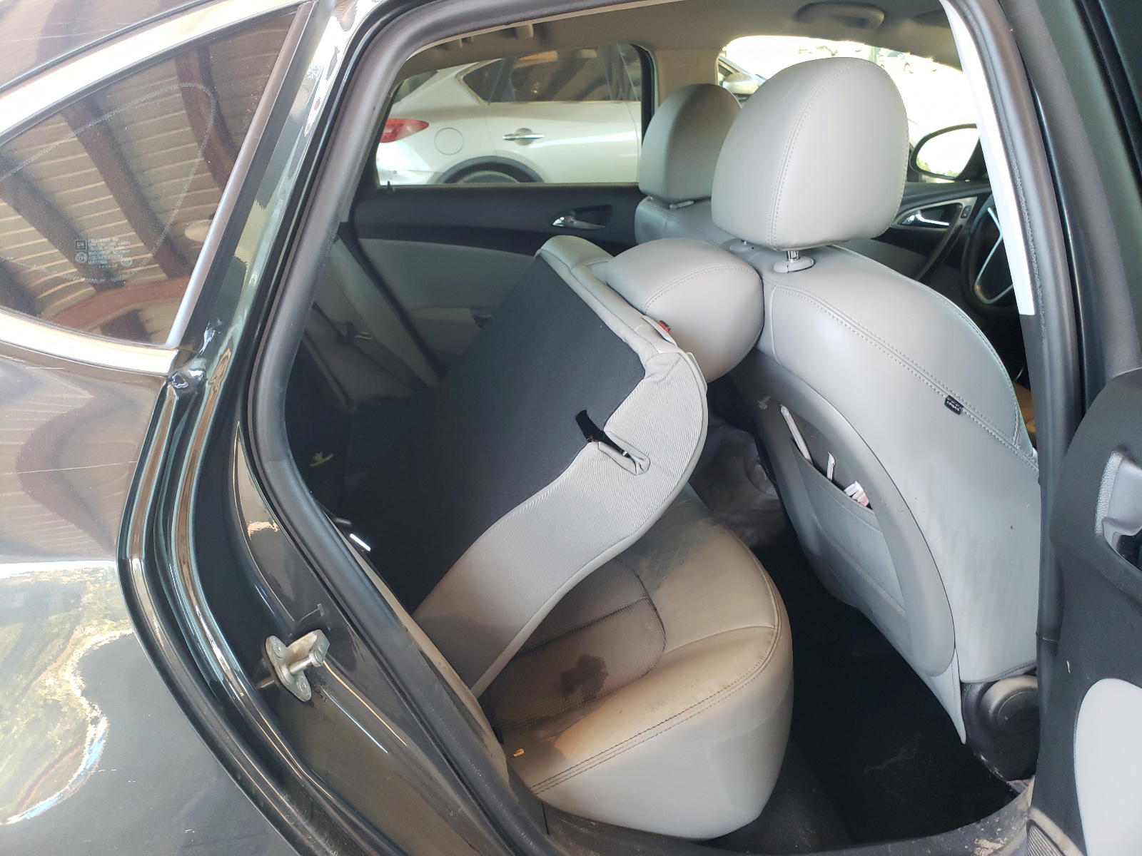 Photo 6 from auction – 2014 BUICK VERANO CON with VIN 1G4PR5SK3E4184622