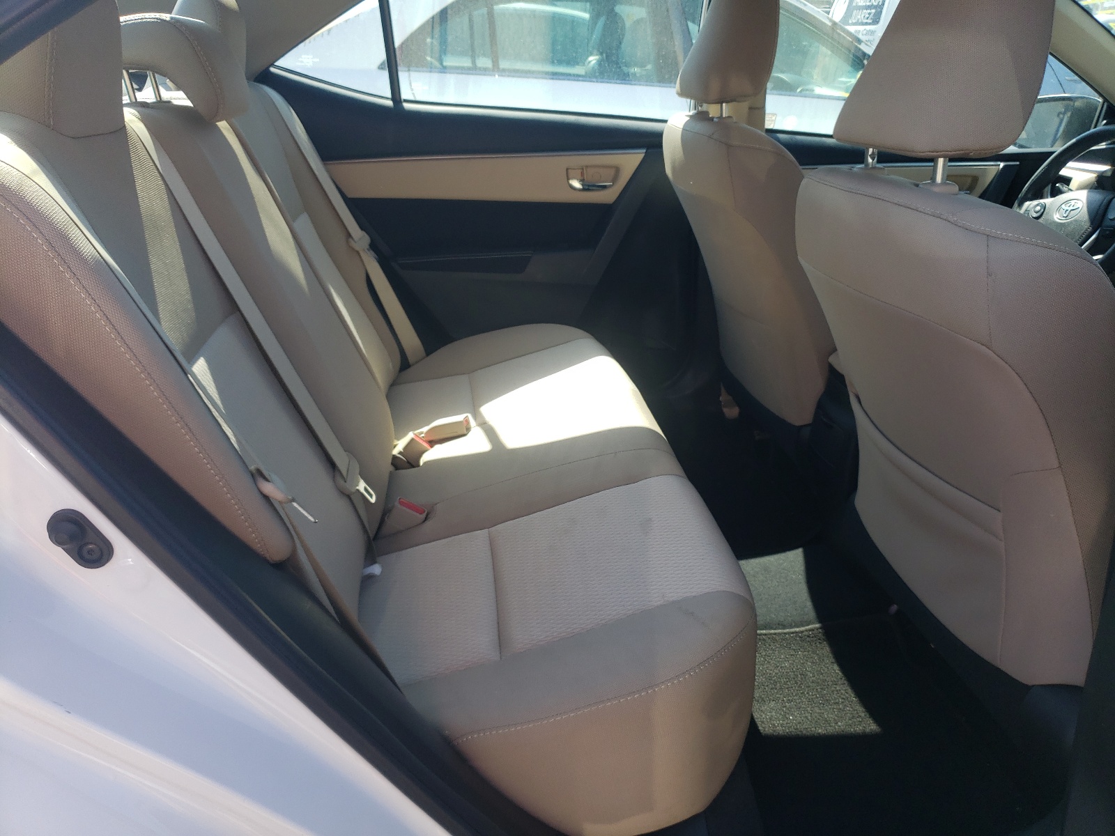 Photo 6 from auction – 2014 TOYOTA COROLLA L with VIN 2T1BURHE8EC148914